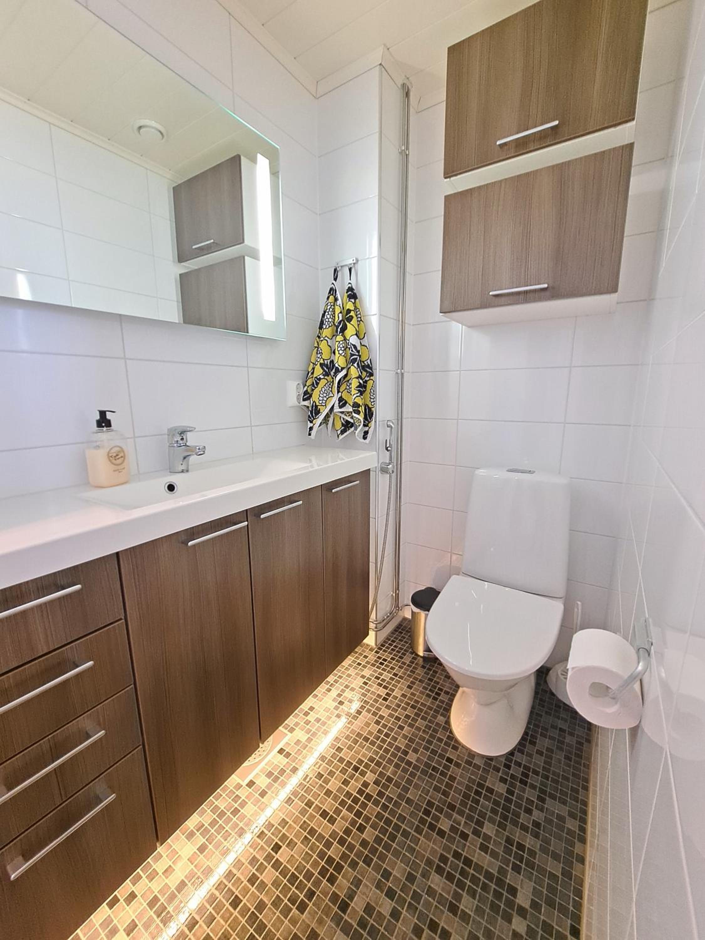 Apartment with Sea View - Photo 2