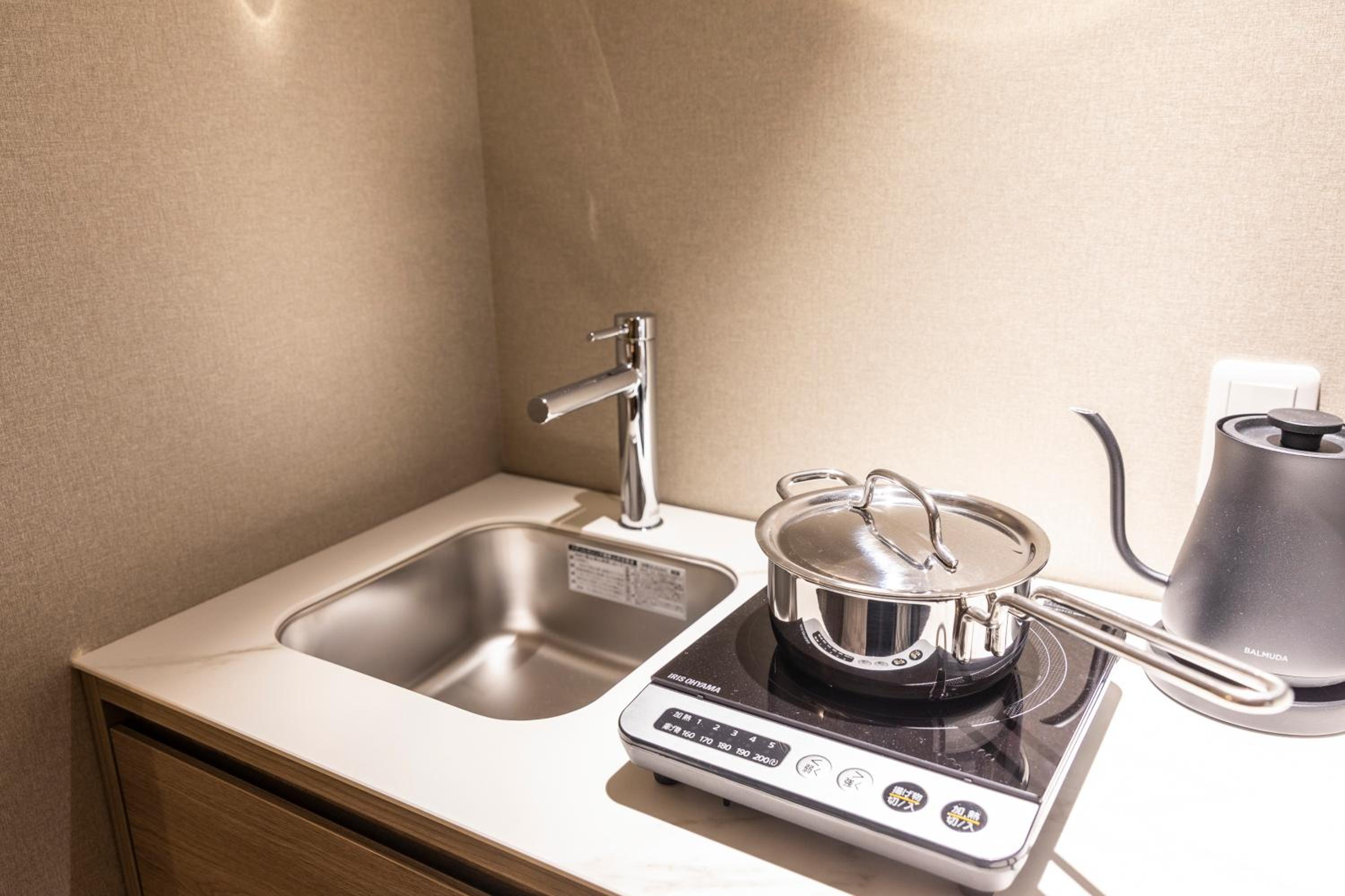 Standard Twin Room (1 Adult) - Non-Smoking - Photo 2