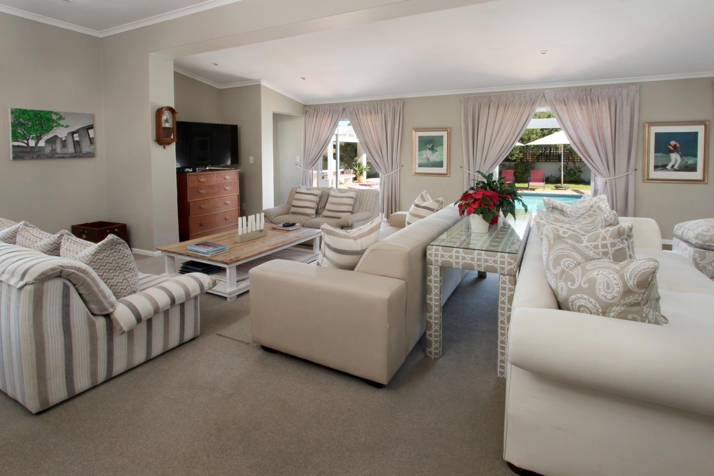 Double Room with Mountain View - Photo 5