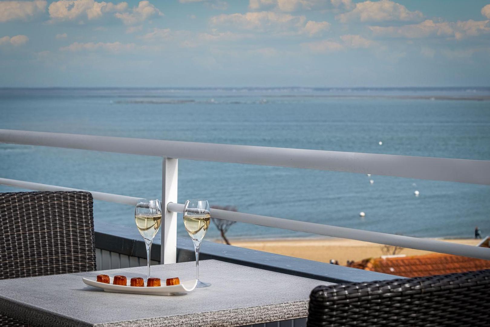 Suite with Sea View photo 3