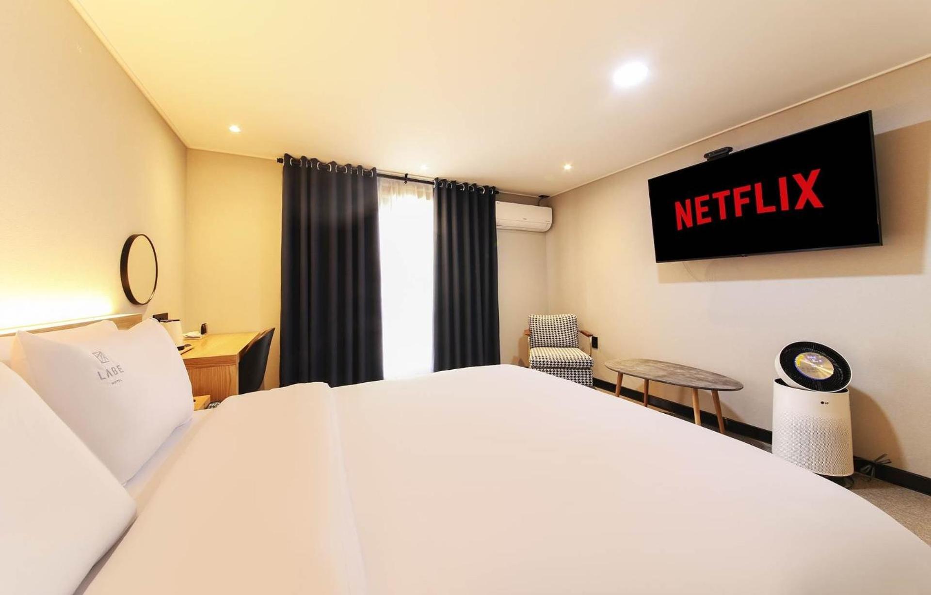 Superior Double Room - Photo 11