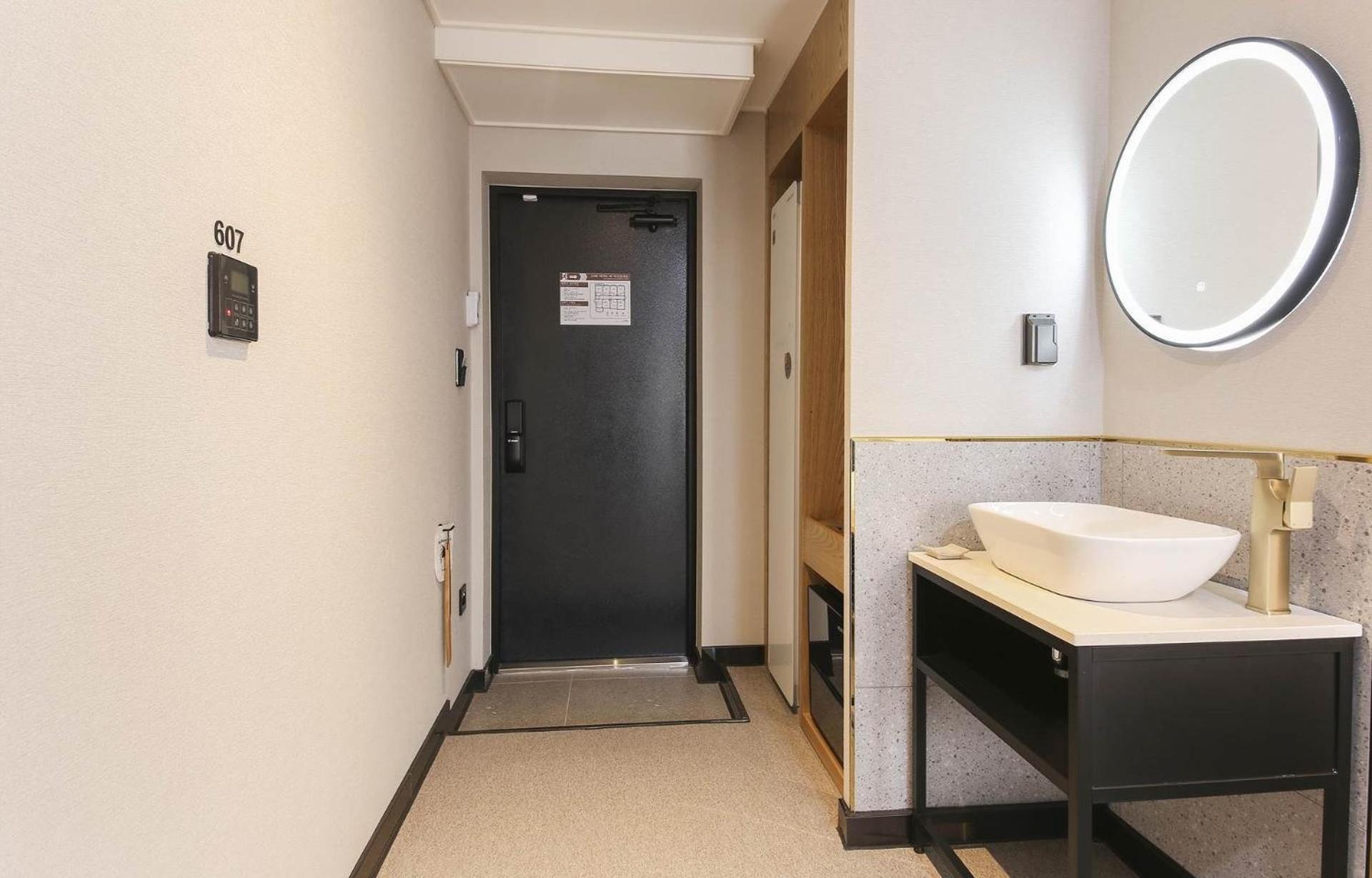 Superior Double Room - Photo 9