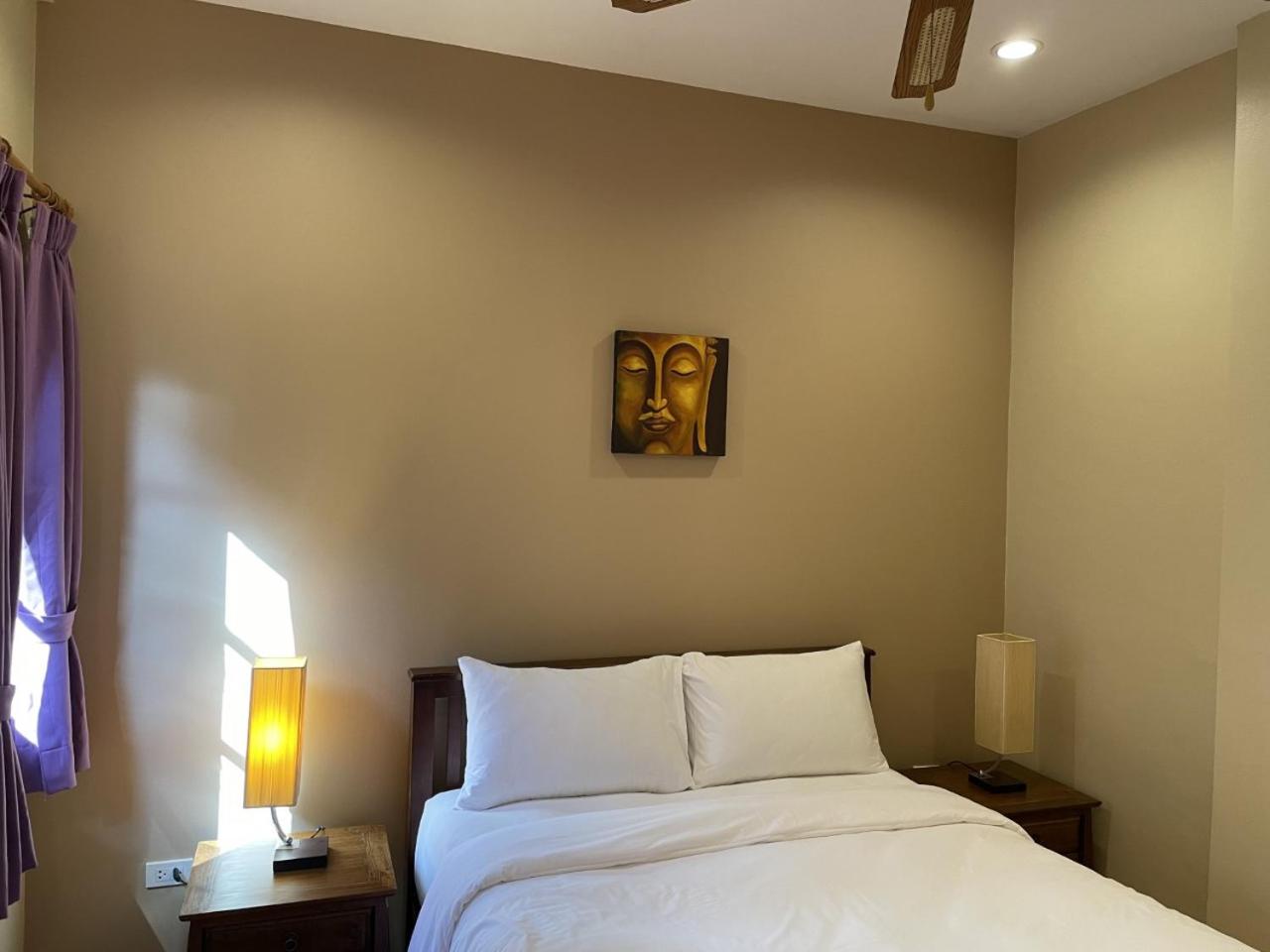 Single Room with Private Bathroom photo 1