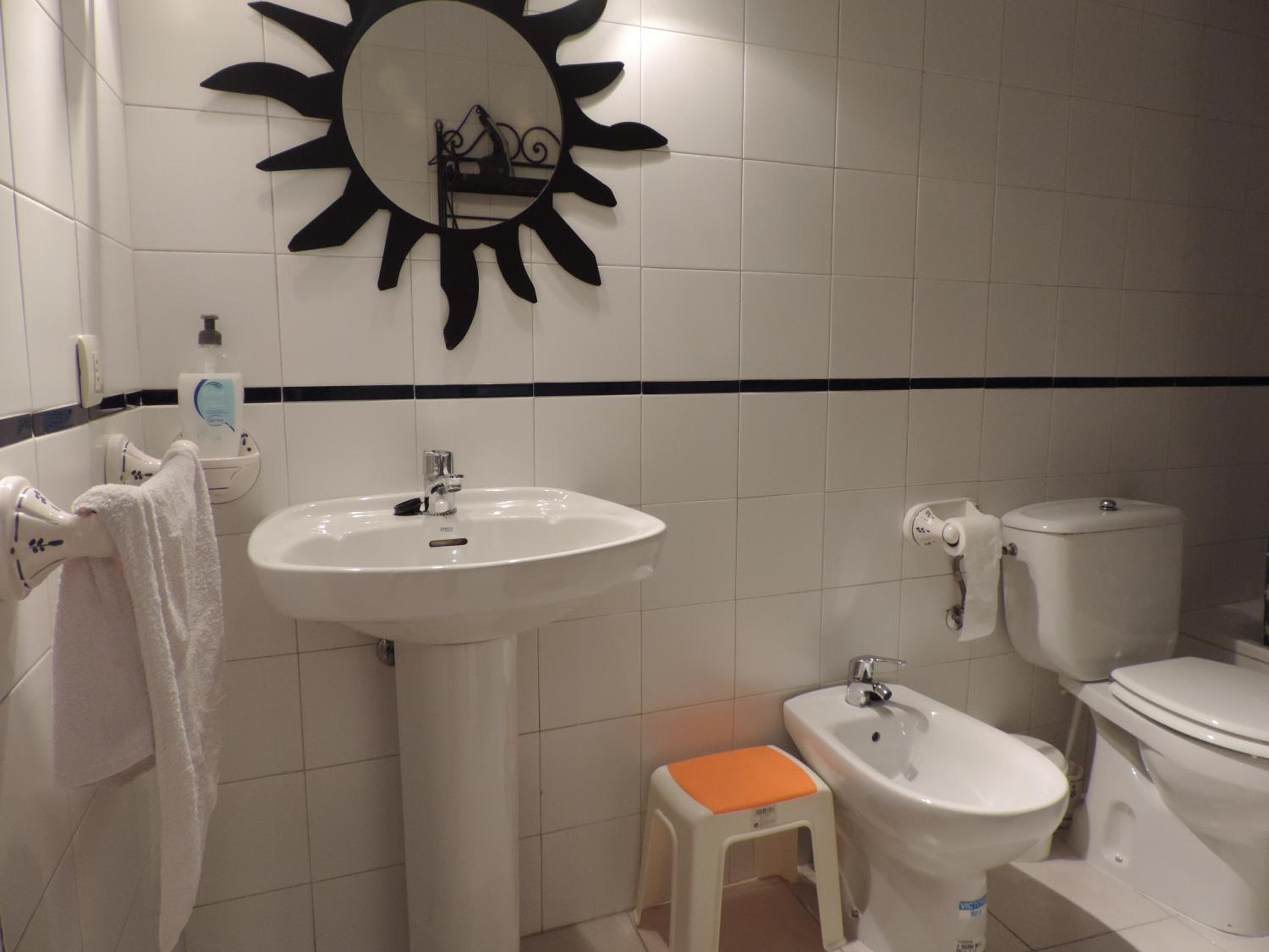 Two-Bedroom Apartment - Photo 25