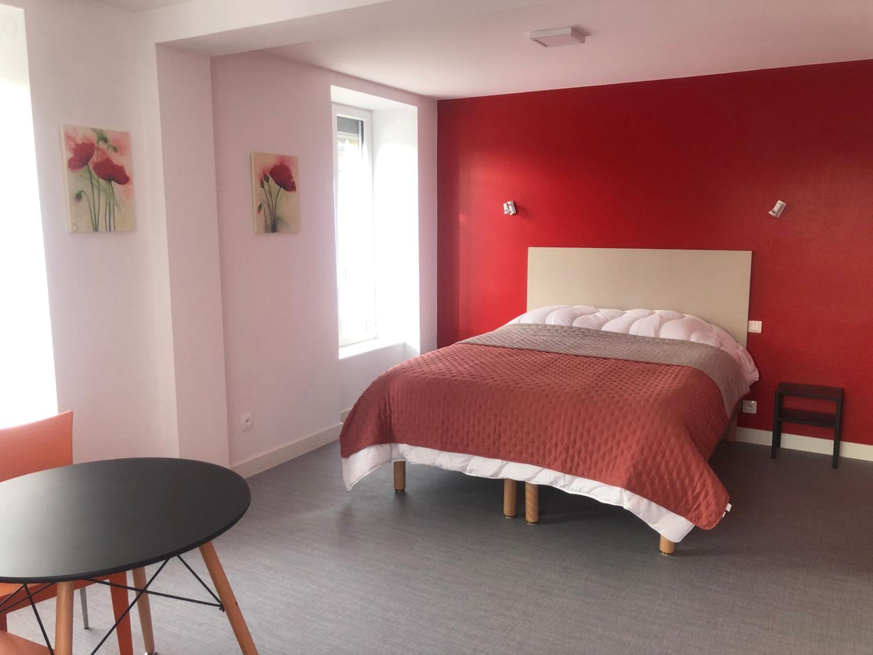 Deluxe Queen Room photo 2