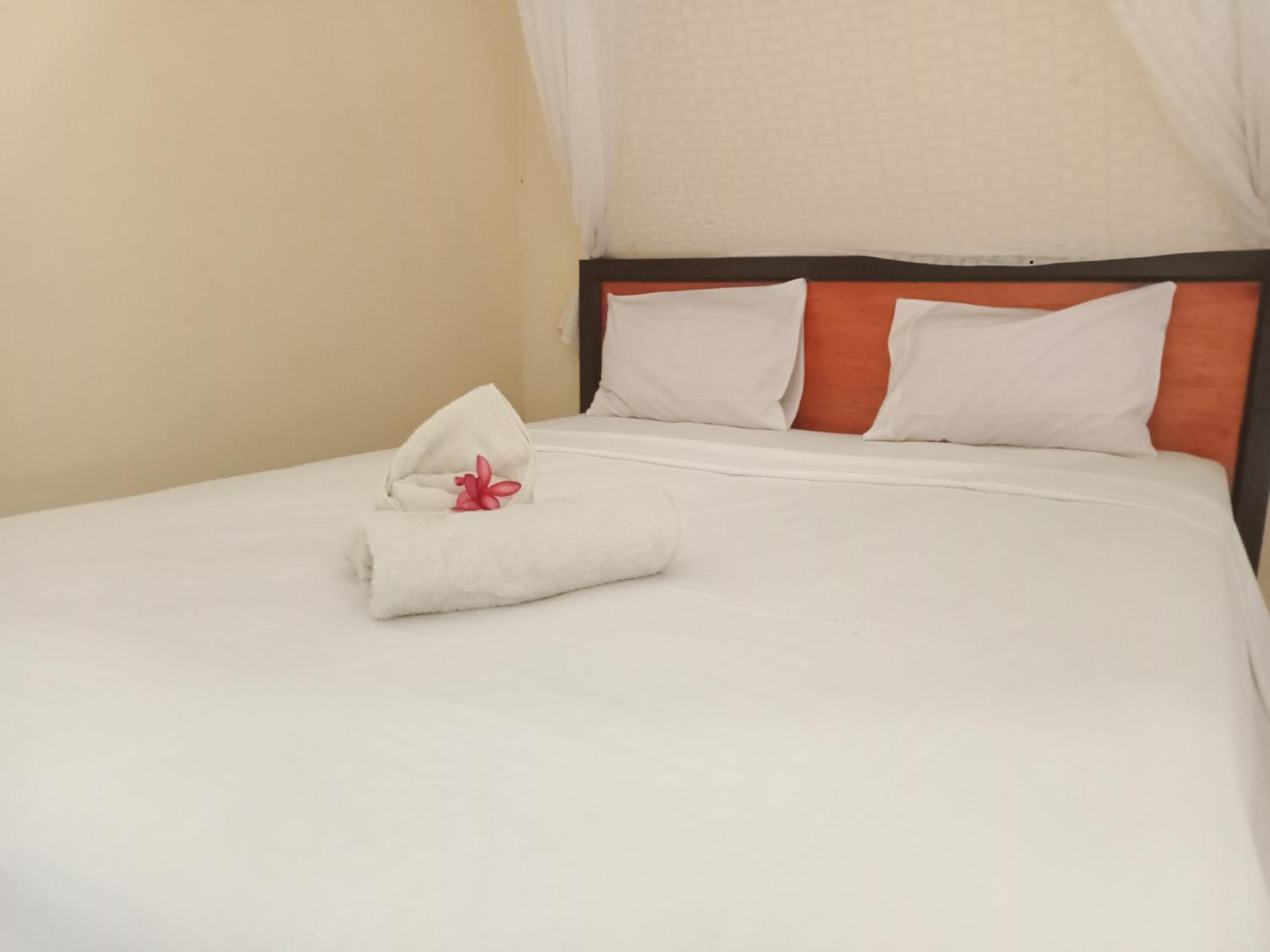 Double Room with Private Bathroom photo 1