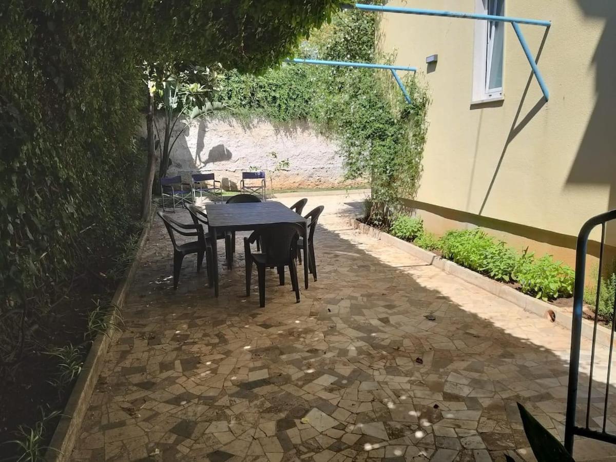 Villa photo 3