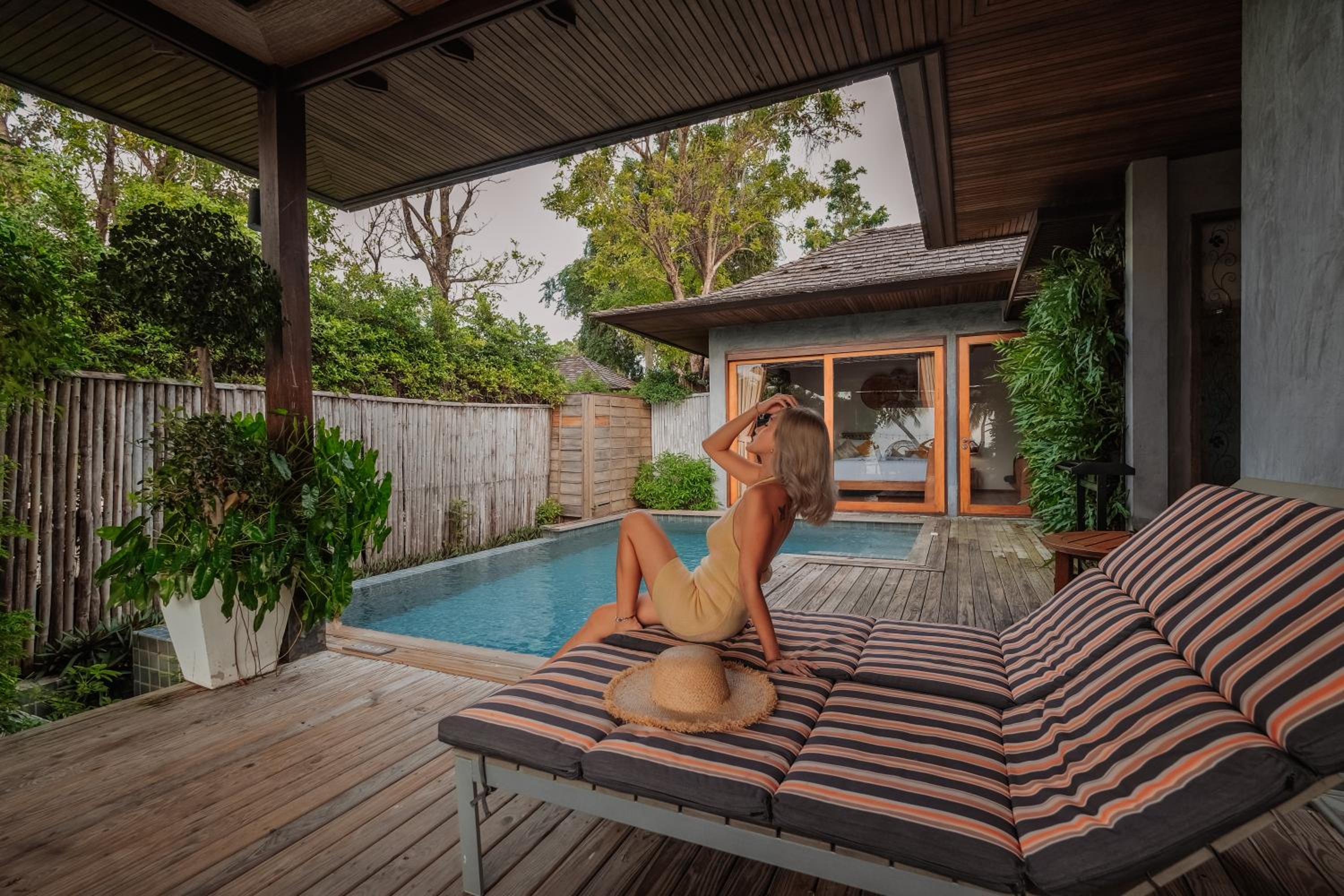 Grand Sunset Suite Pool Villa - Photo 24