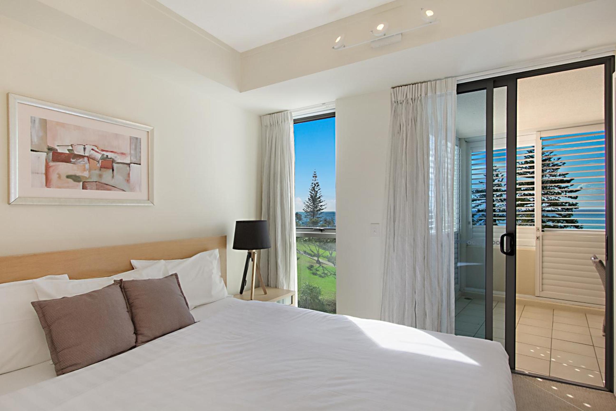 Two-Bedroom Apartment with Beach View - Photo 1