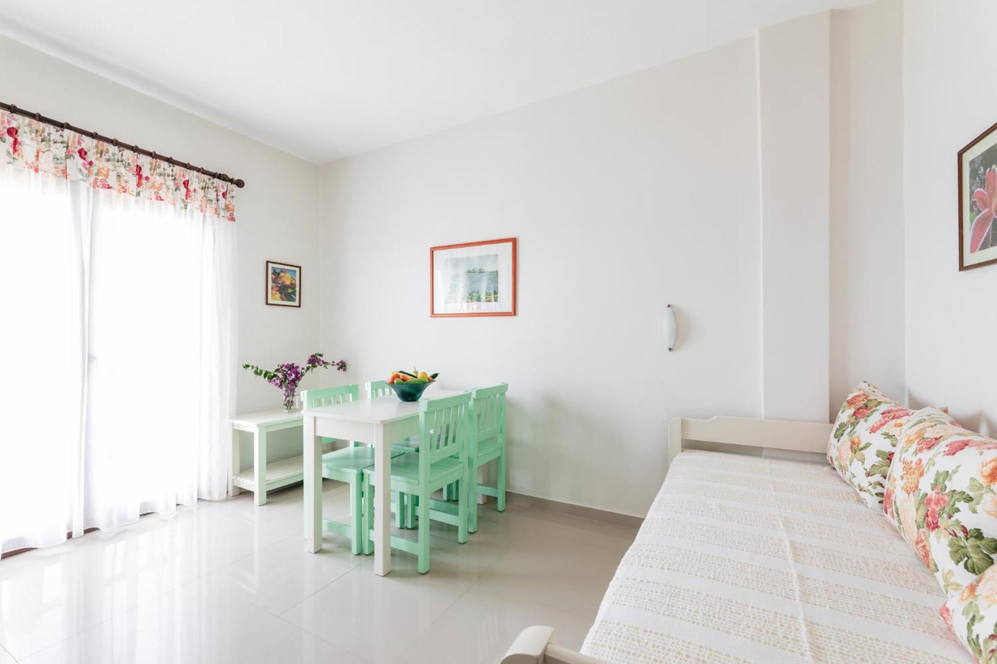 Apartment with Sea View photo 1