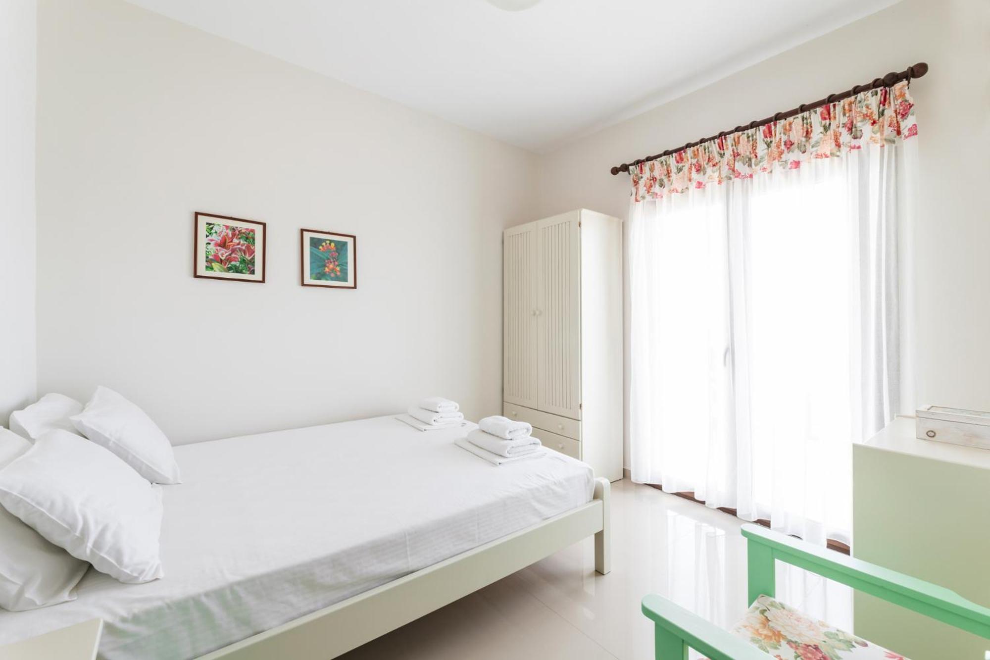 Apartment with Sea View photo 2