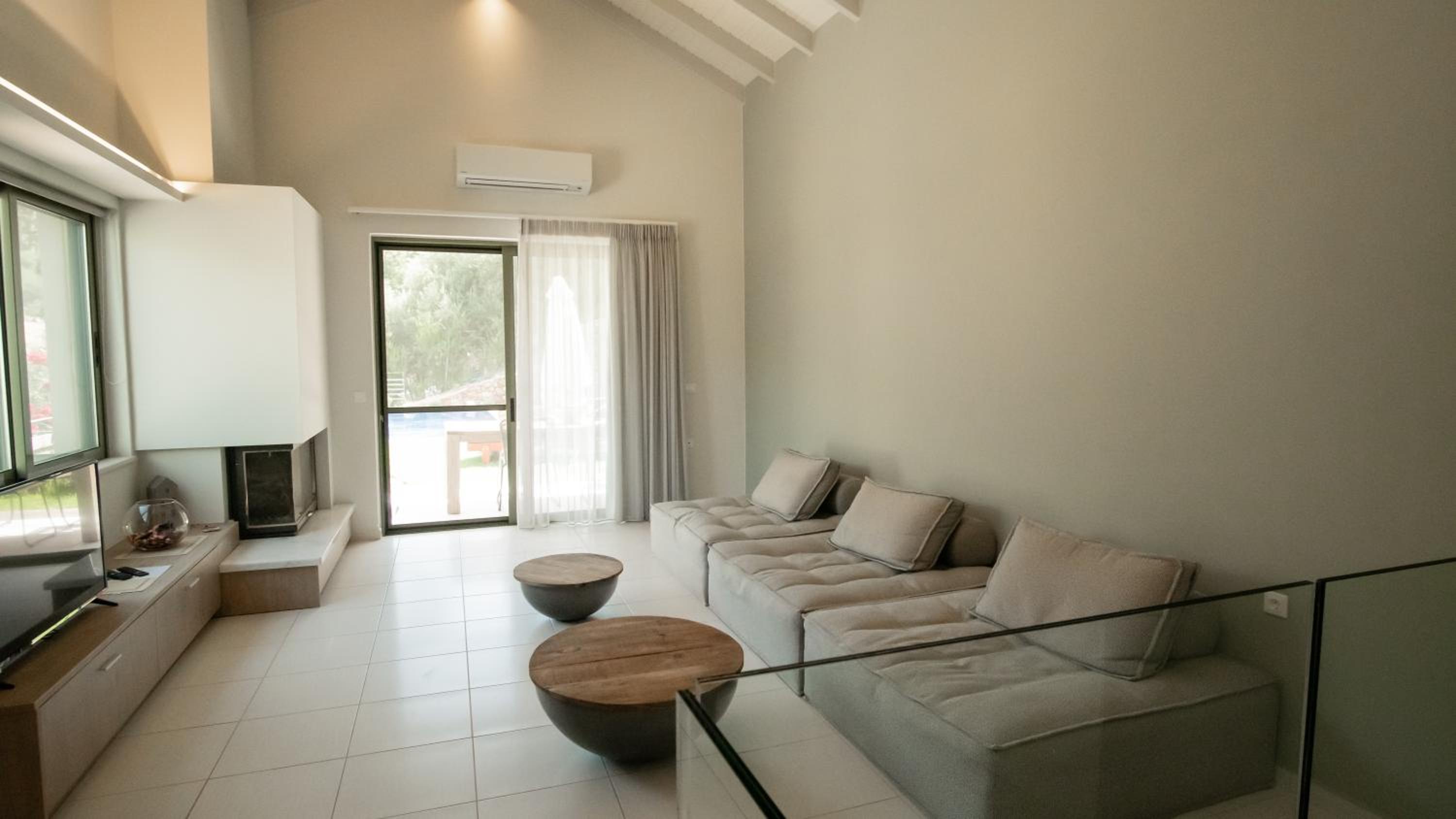Villa with Private Pool - Thalia