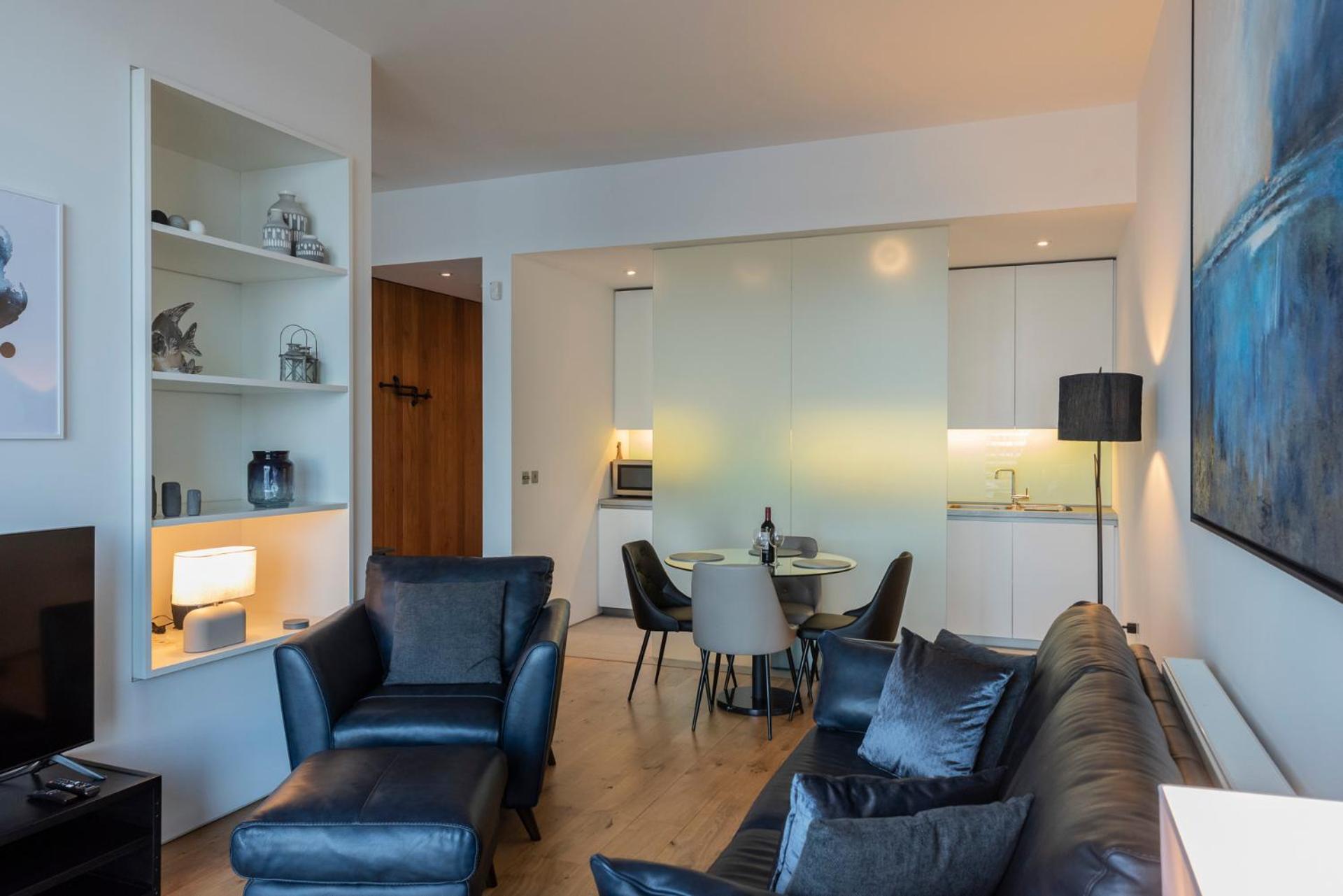 One-Bedroom House photo 3
