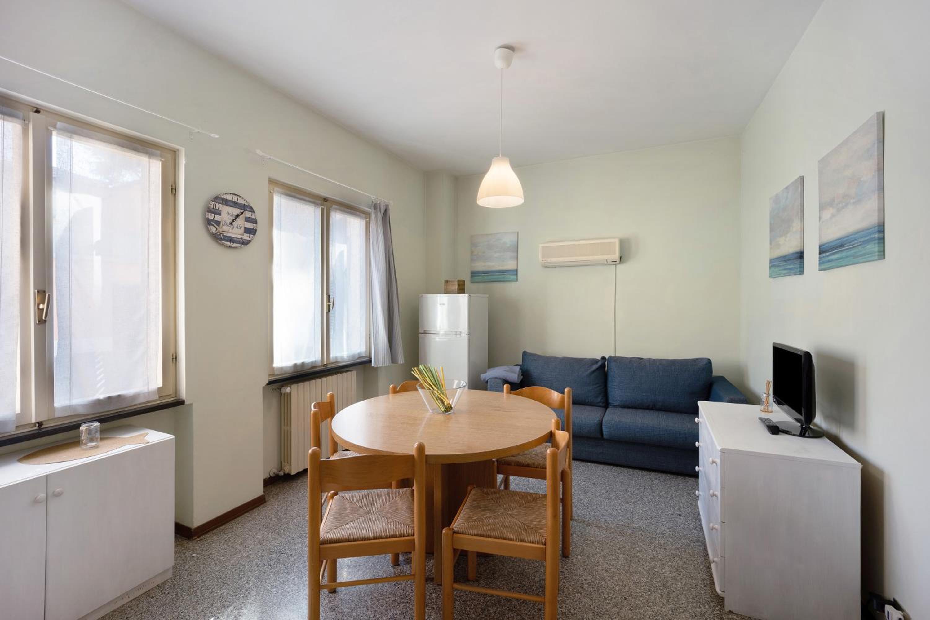 One-Bedroom Apartment with Garden View photo 1