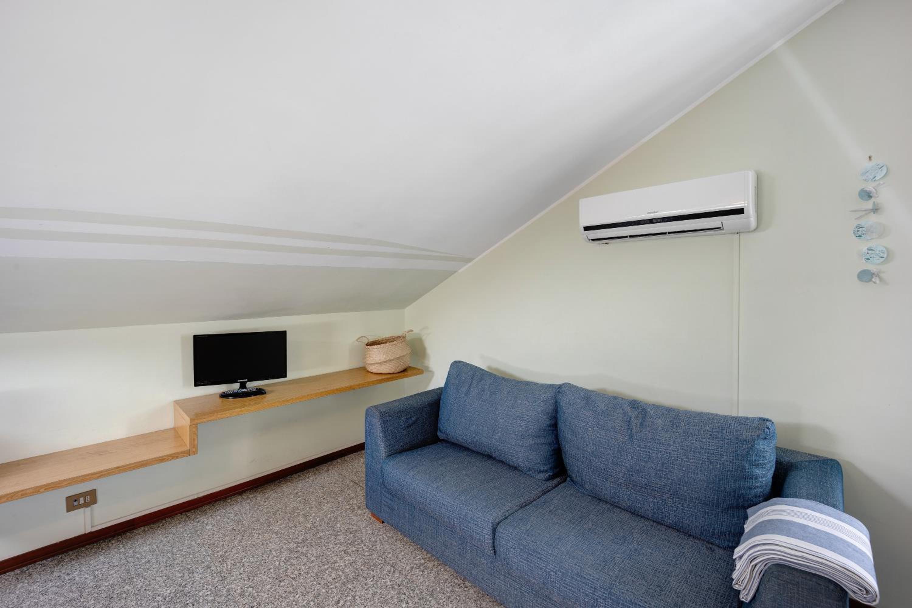 One-Bedroom Apartment with Garden View photo 1