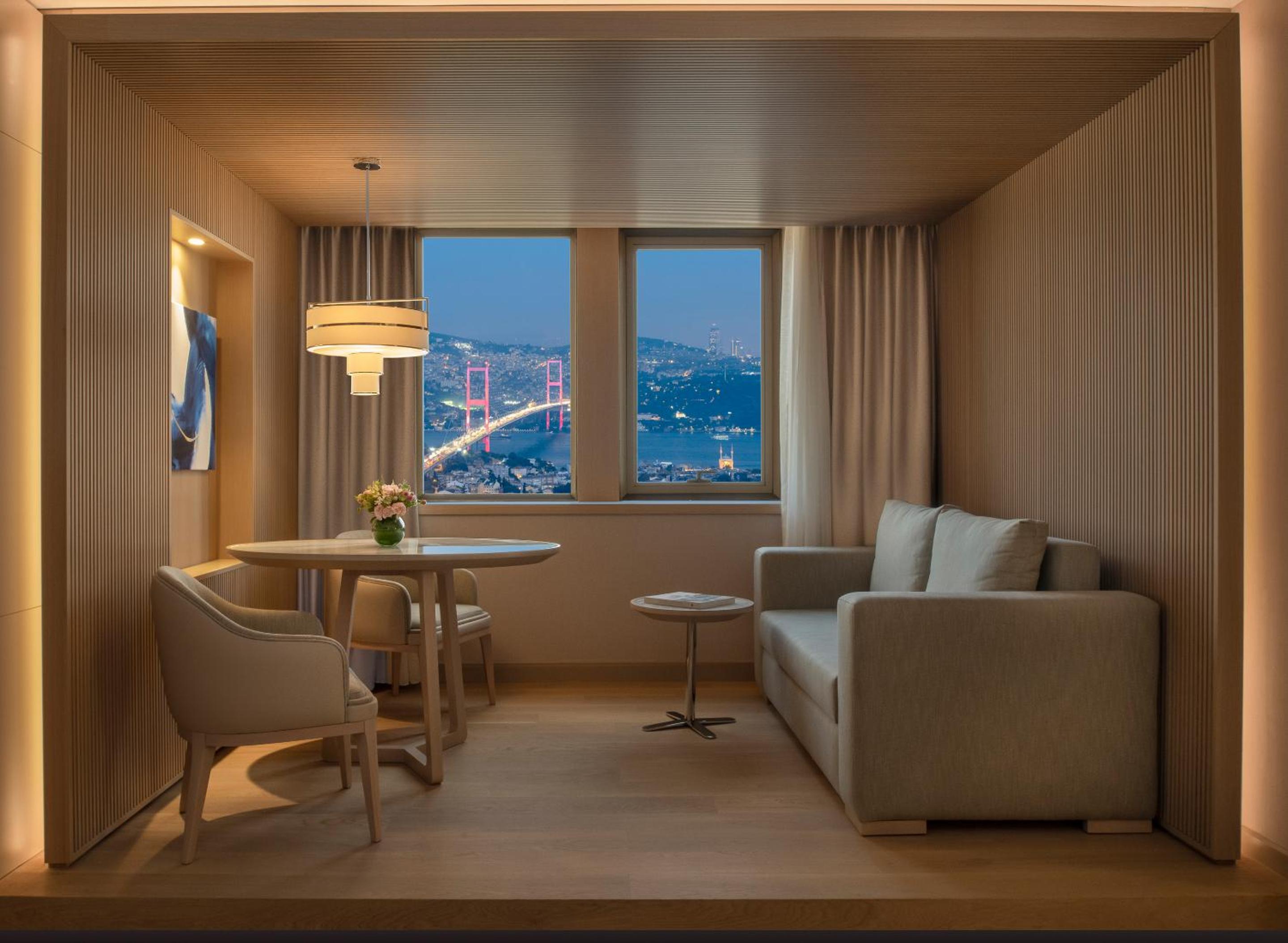 Suite Room Bosphorus View One King Bed thumbnail 5
