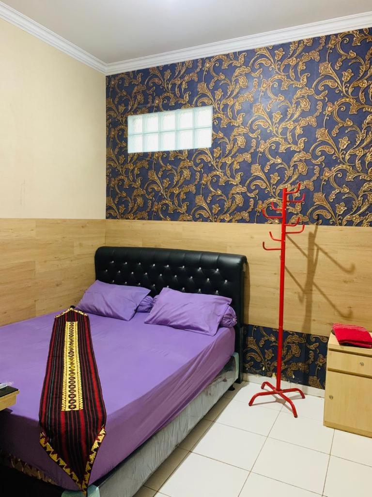 Economy Twin Room - Photo 3