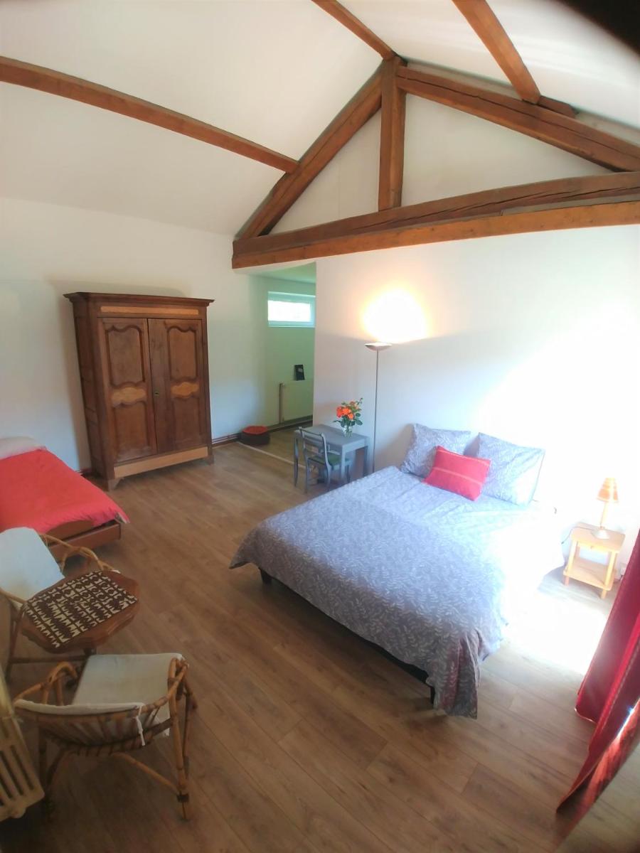 Two-Bedroom Apartment - Photo 1
