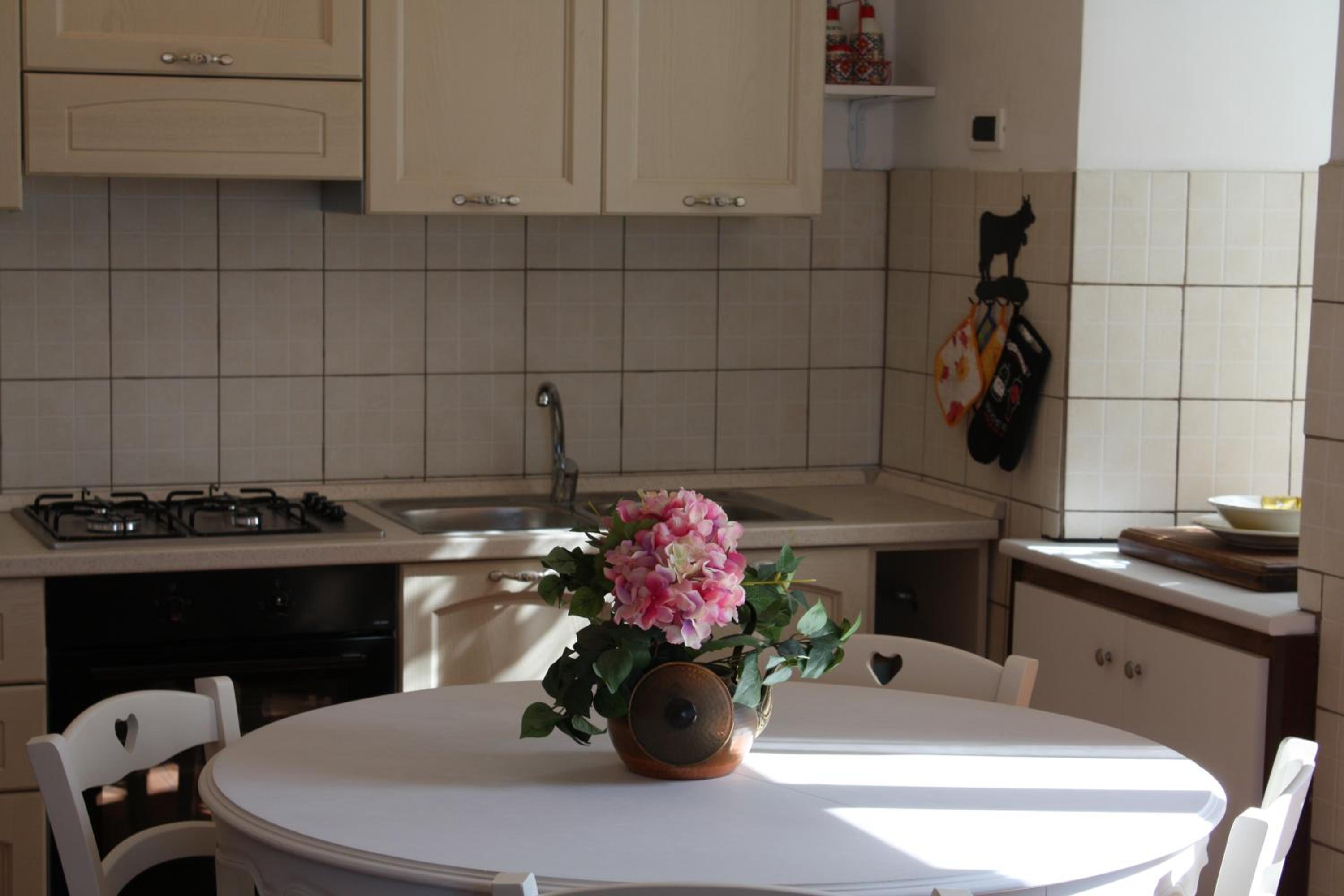 Two-Bedroom Apartment - Photo 10