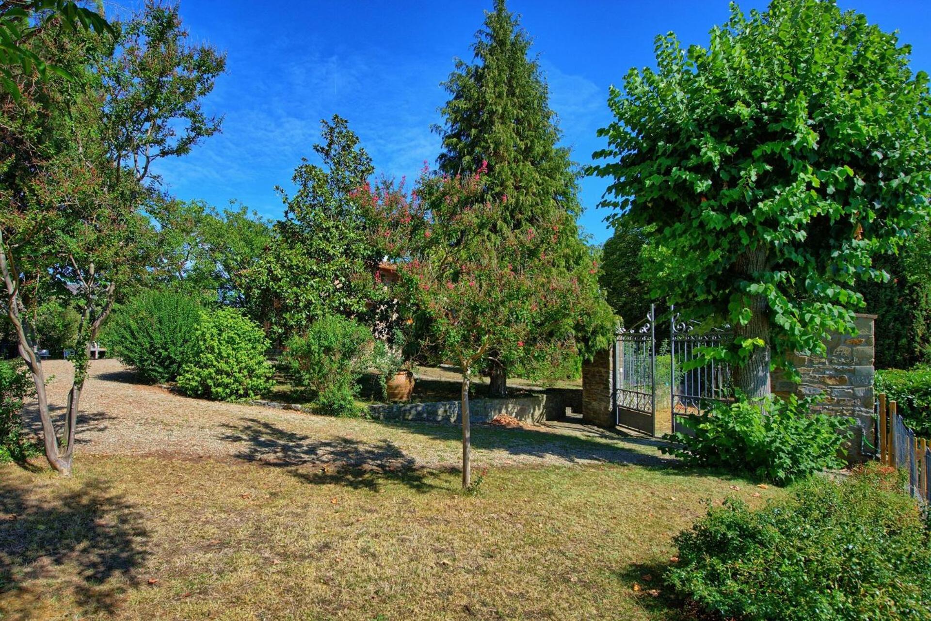 Villa with Private Pool photo 2