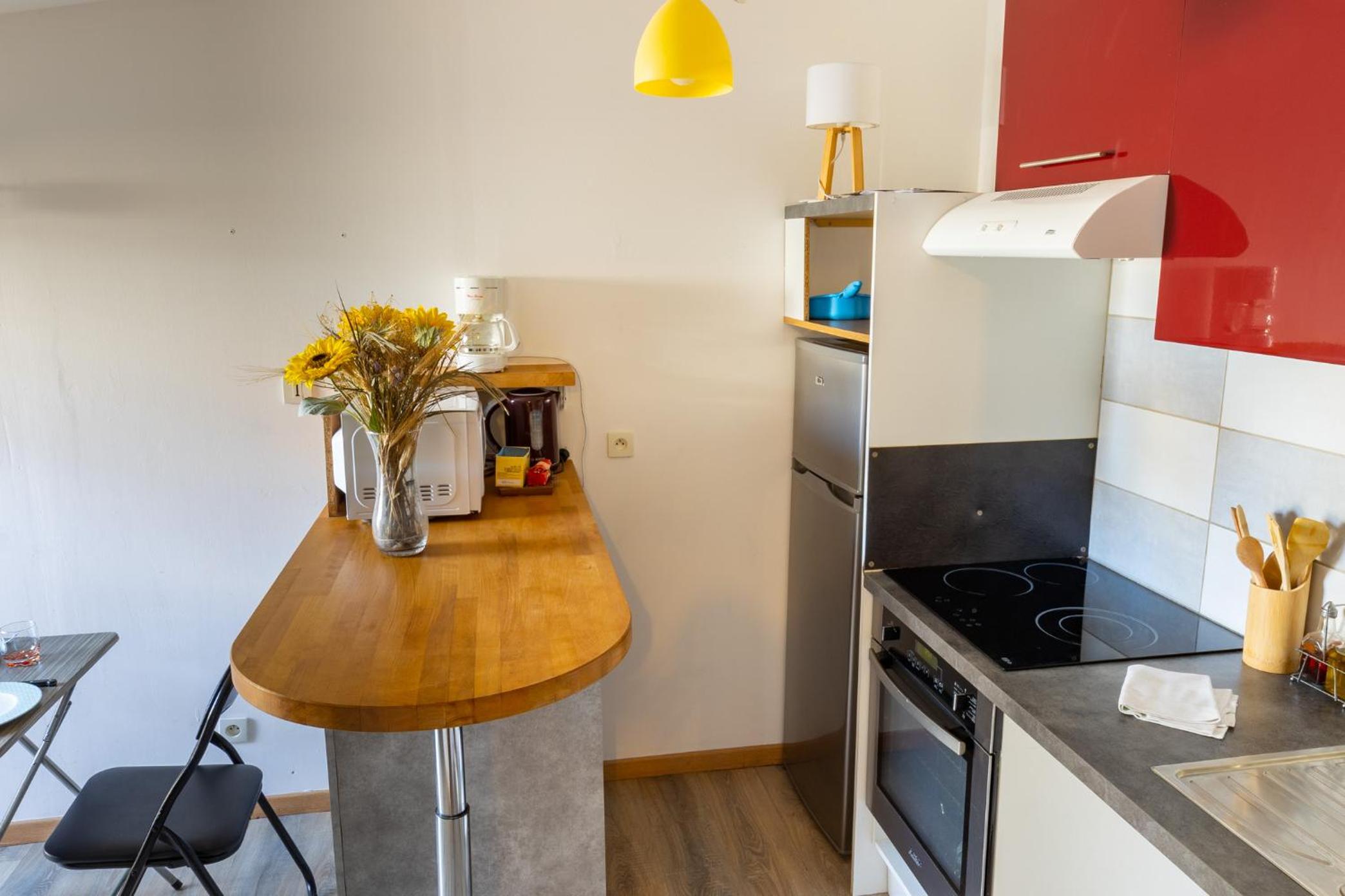 One-Bedroom House - Photo 4