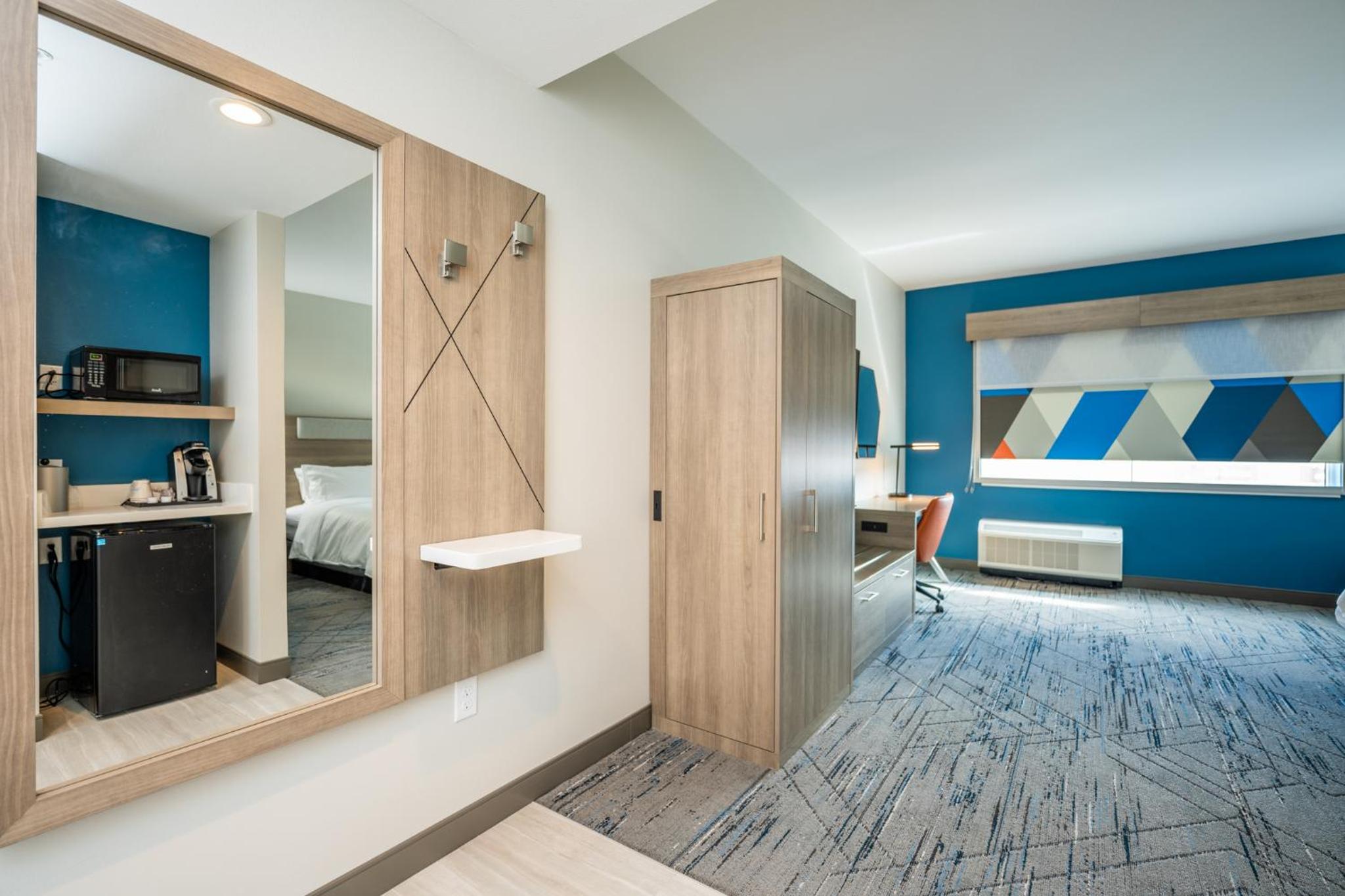 King Suite - Photo 18
