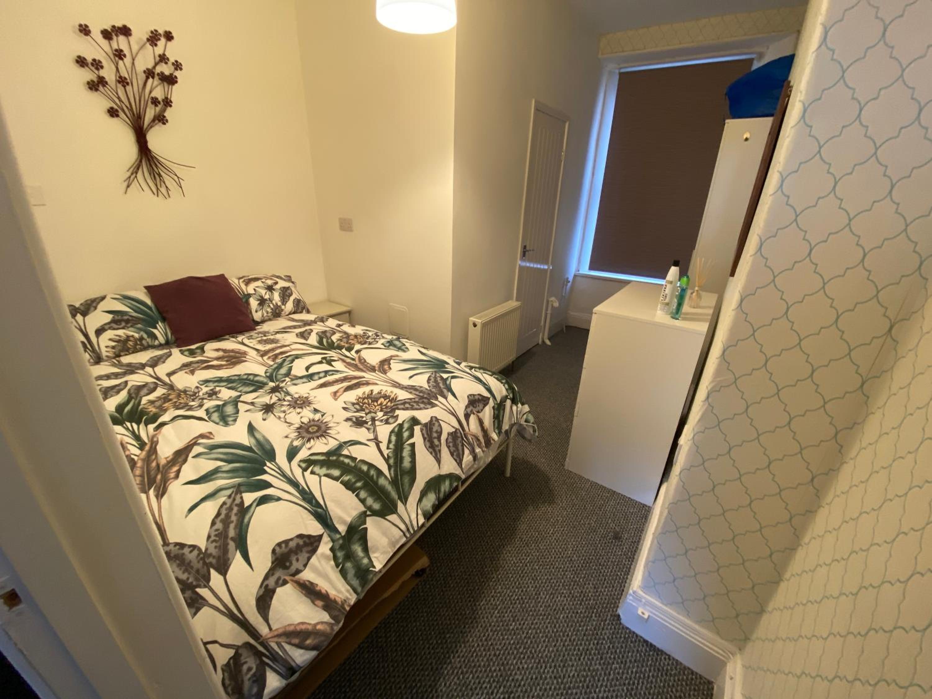 Apartment - Photo 8
