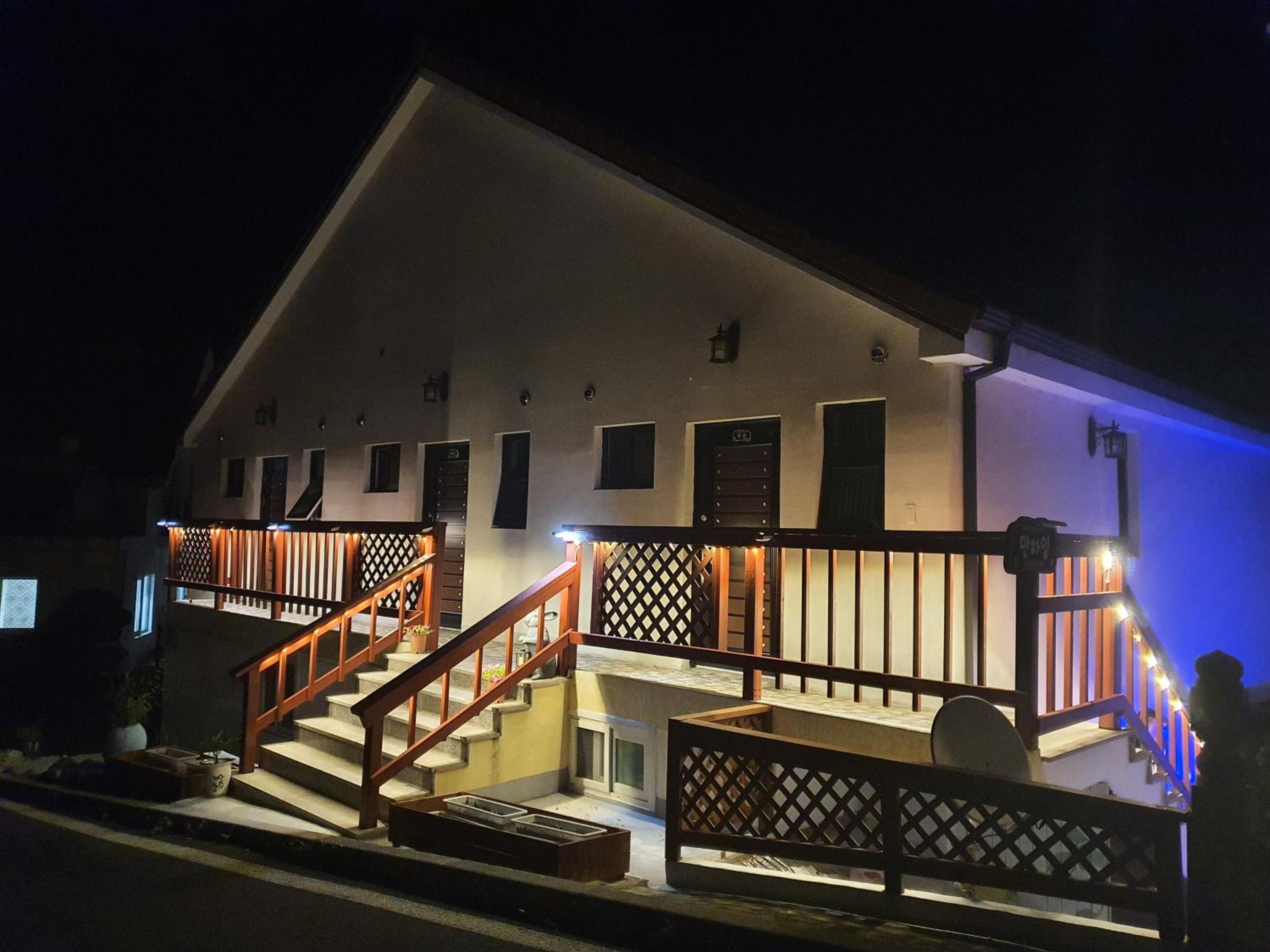 Double Room with Balcony and Sea View photo 2