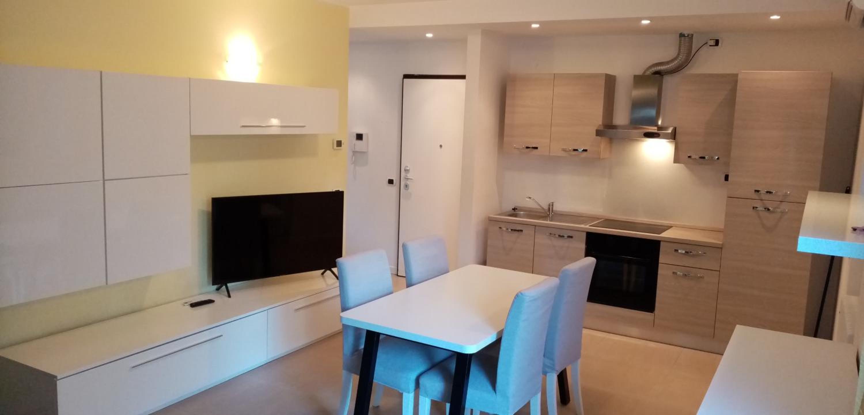 One-Bedroom House photo 3