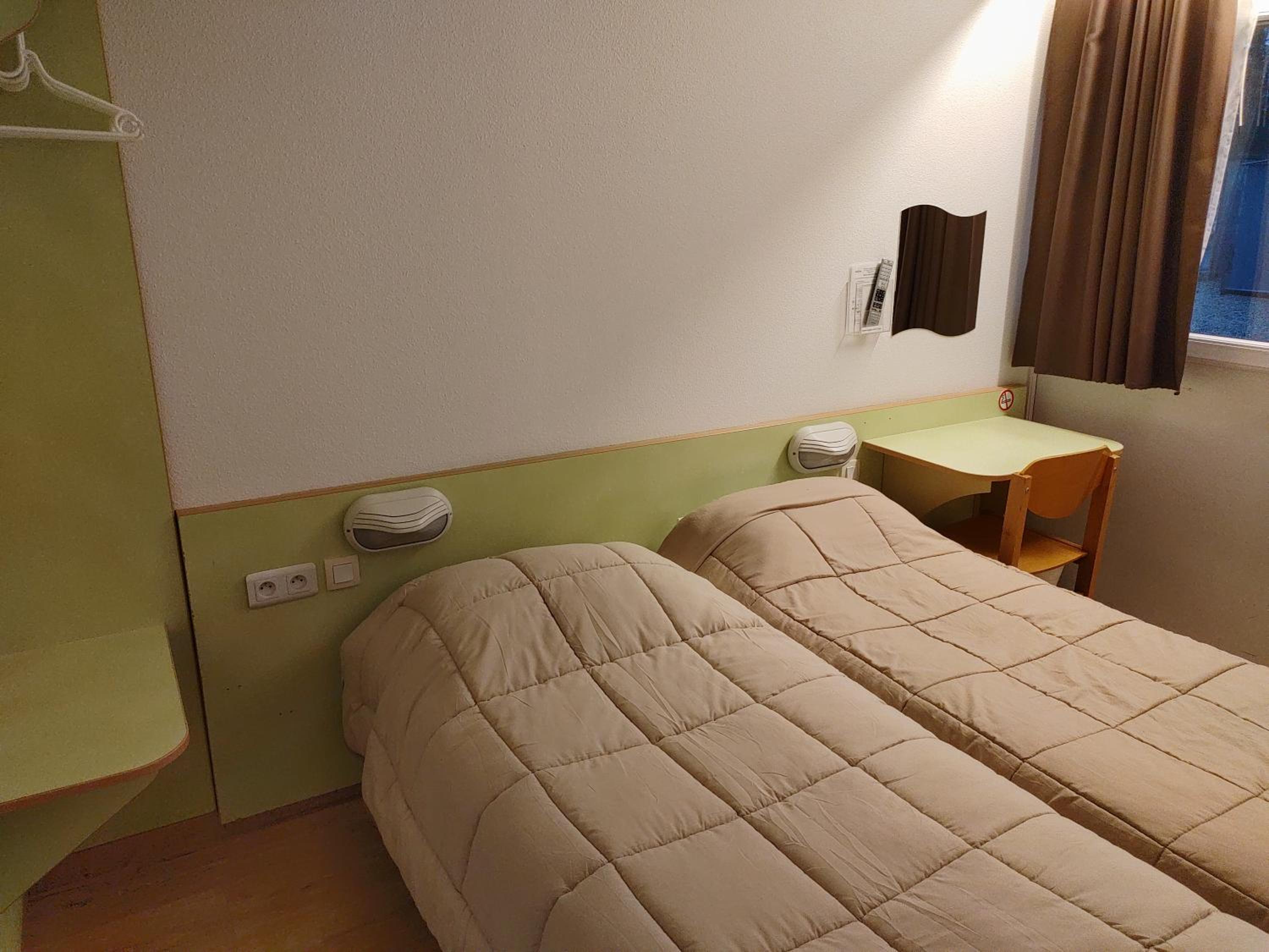 Twin Room (1 Adult) photo 3
