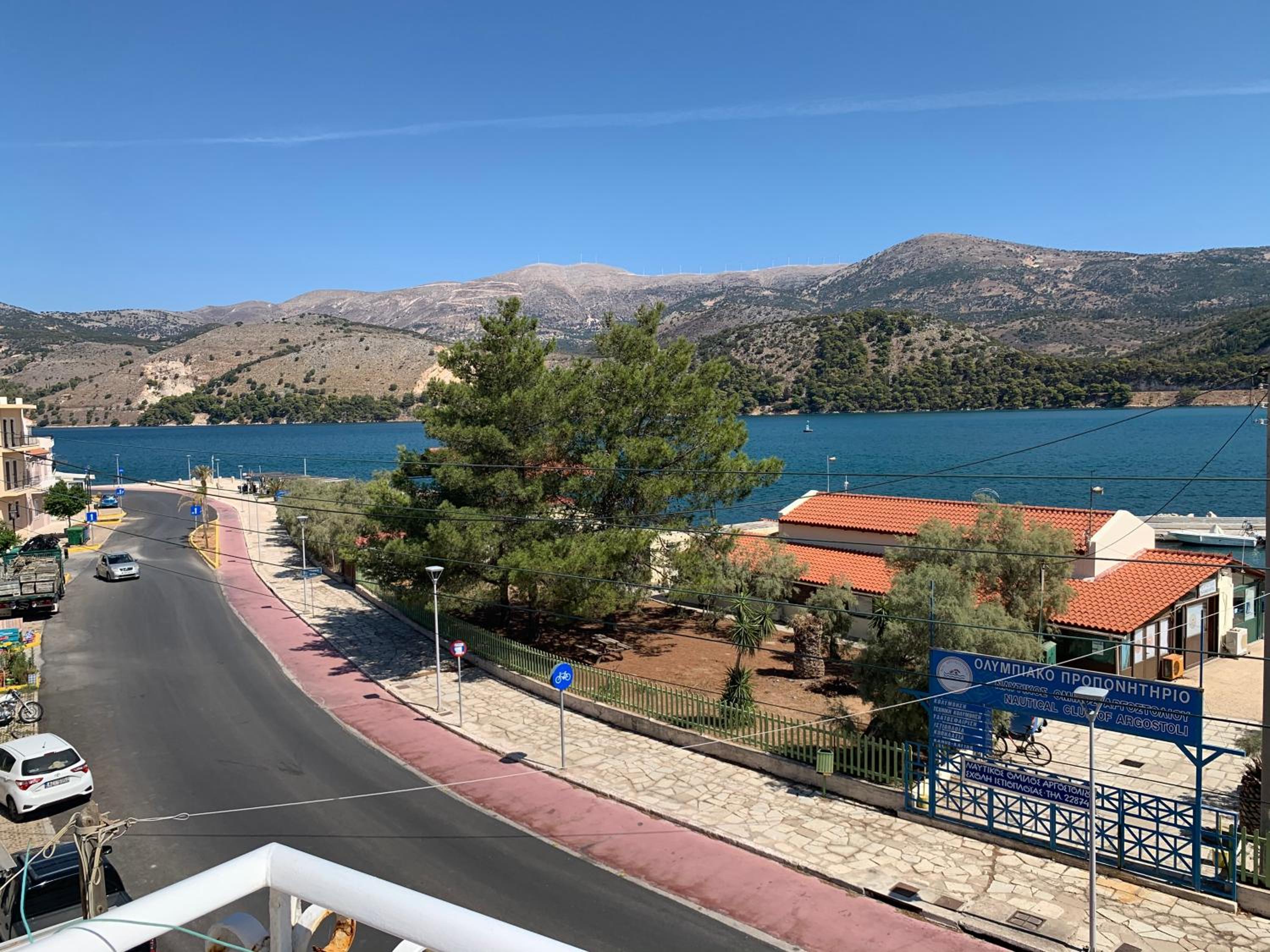 Double Room with Balcony and Sea View photo 2