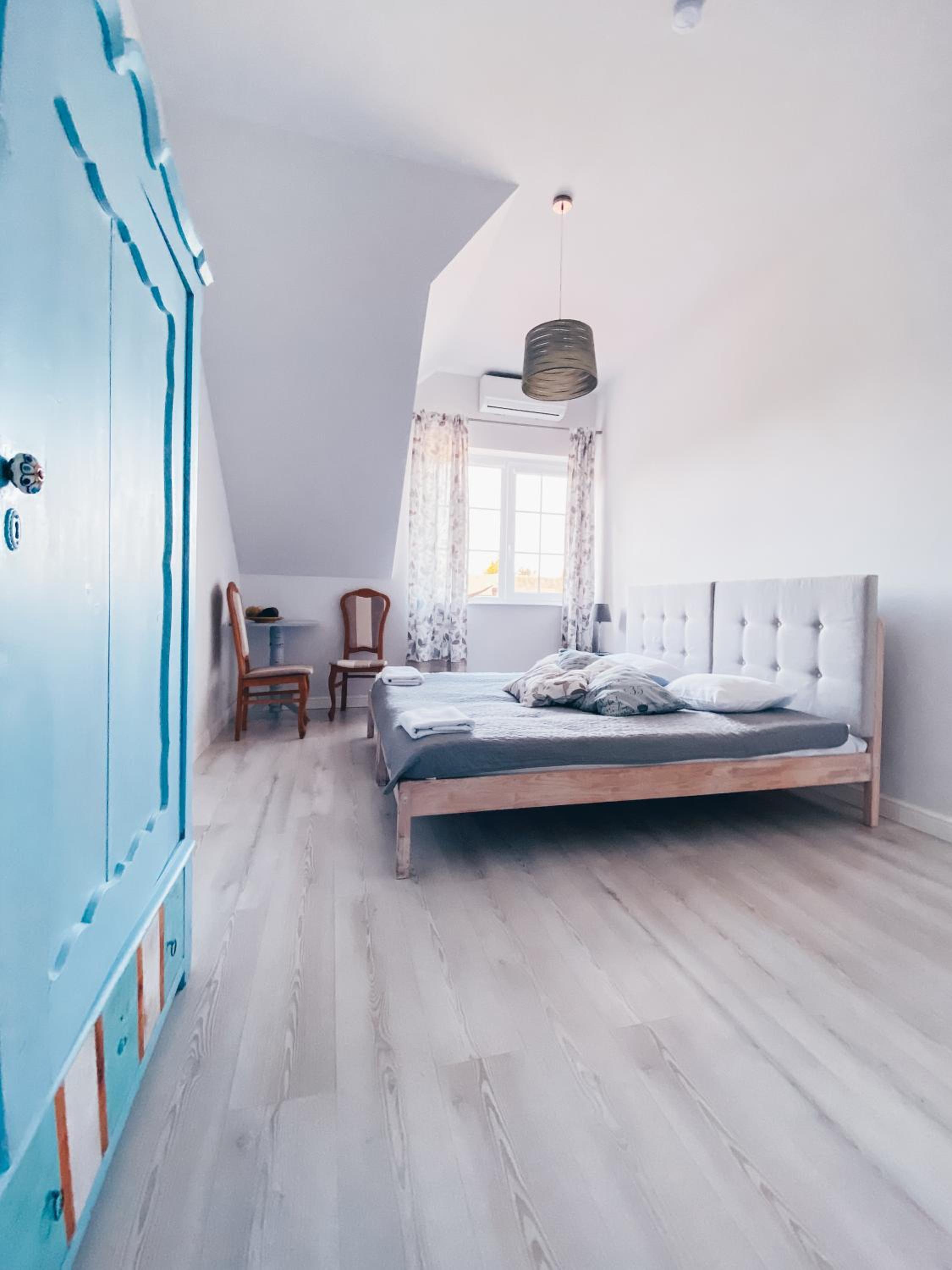 Standard Twin Room photo 2
