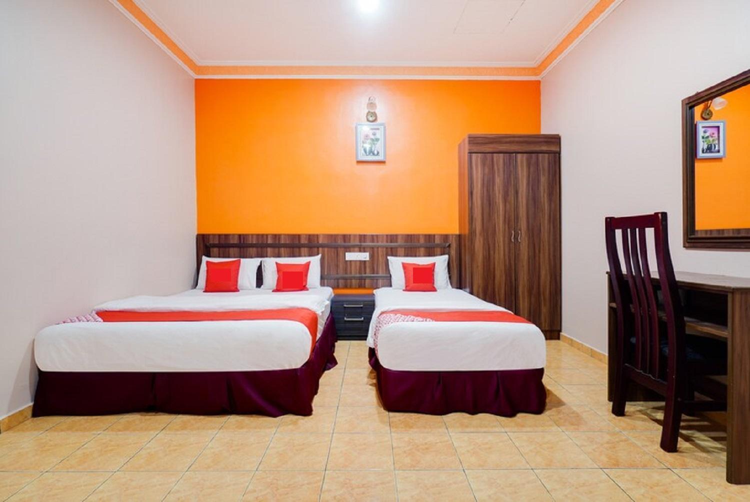 Superior Triple Room