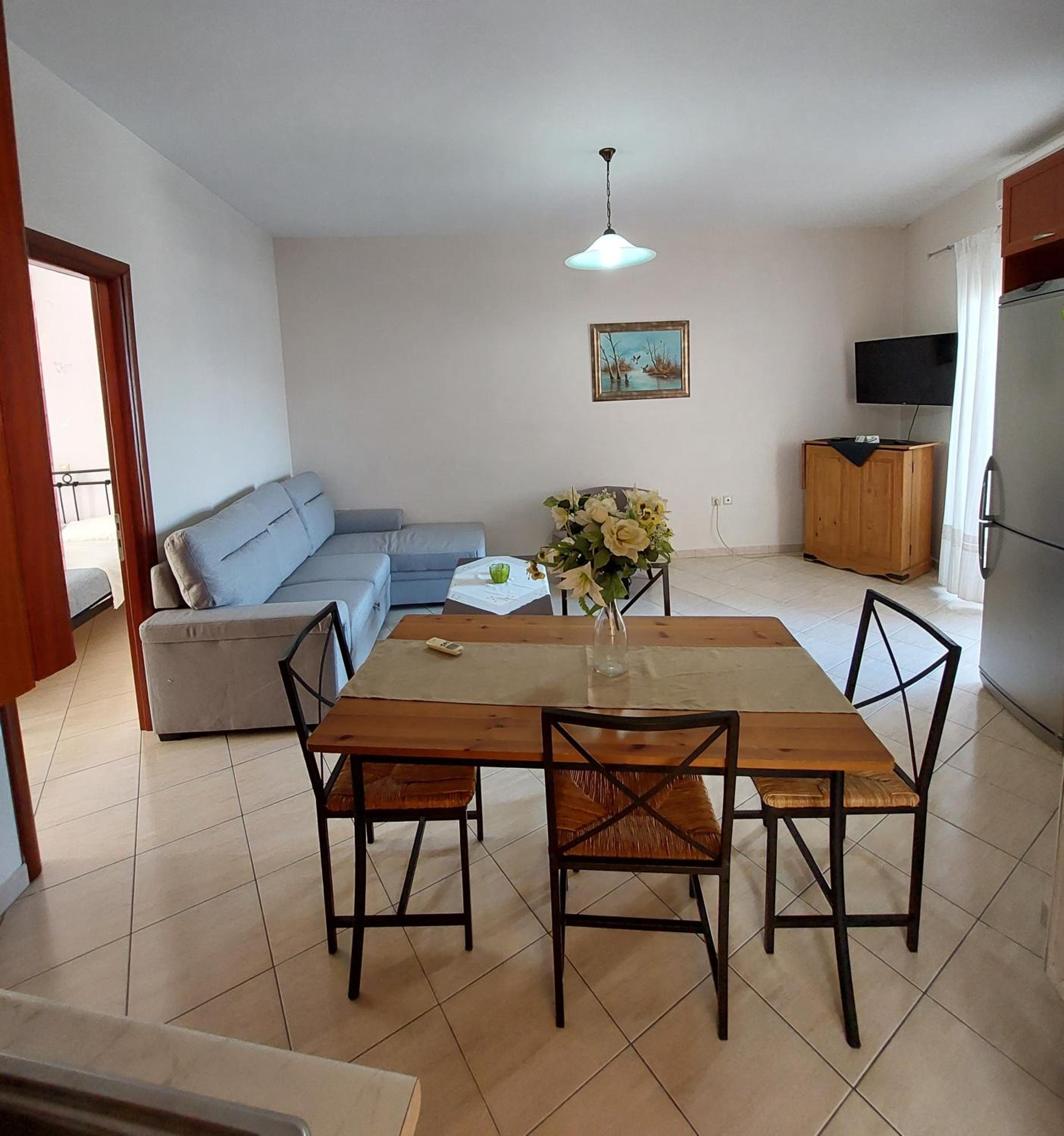 Apartment - Photo 33