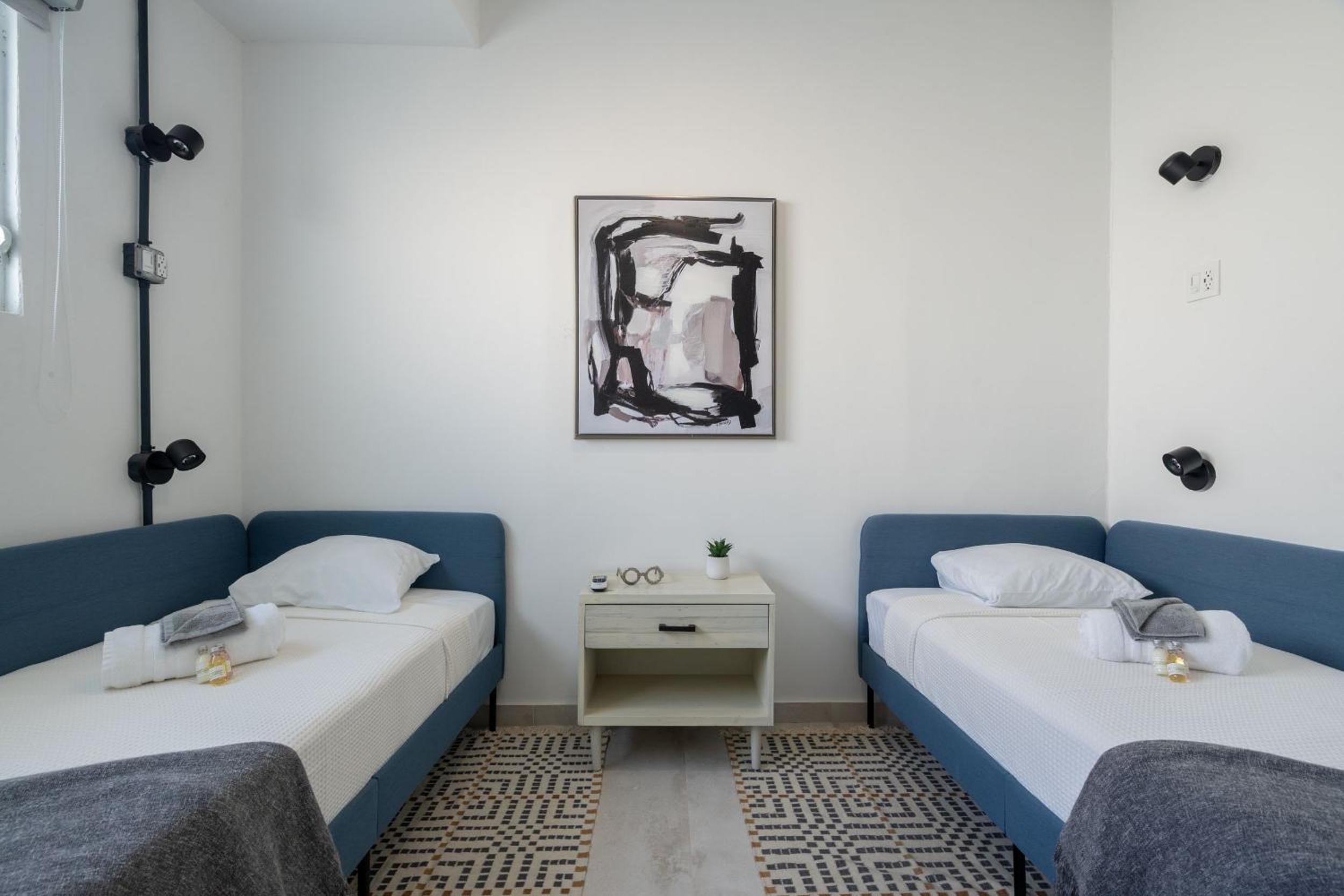 Standard Twin Room photo 3