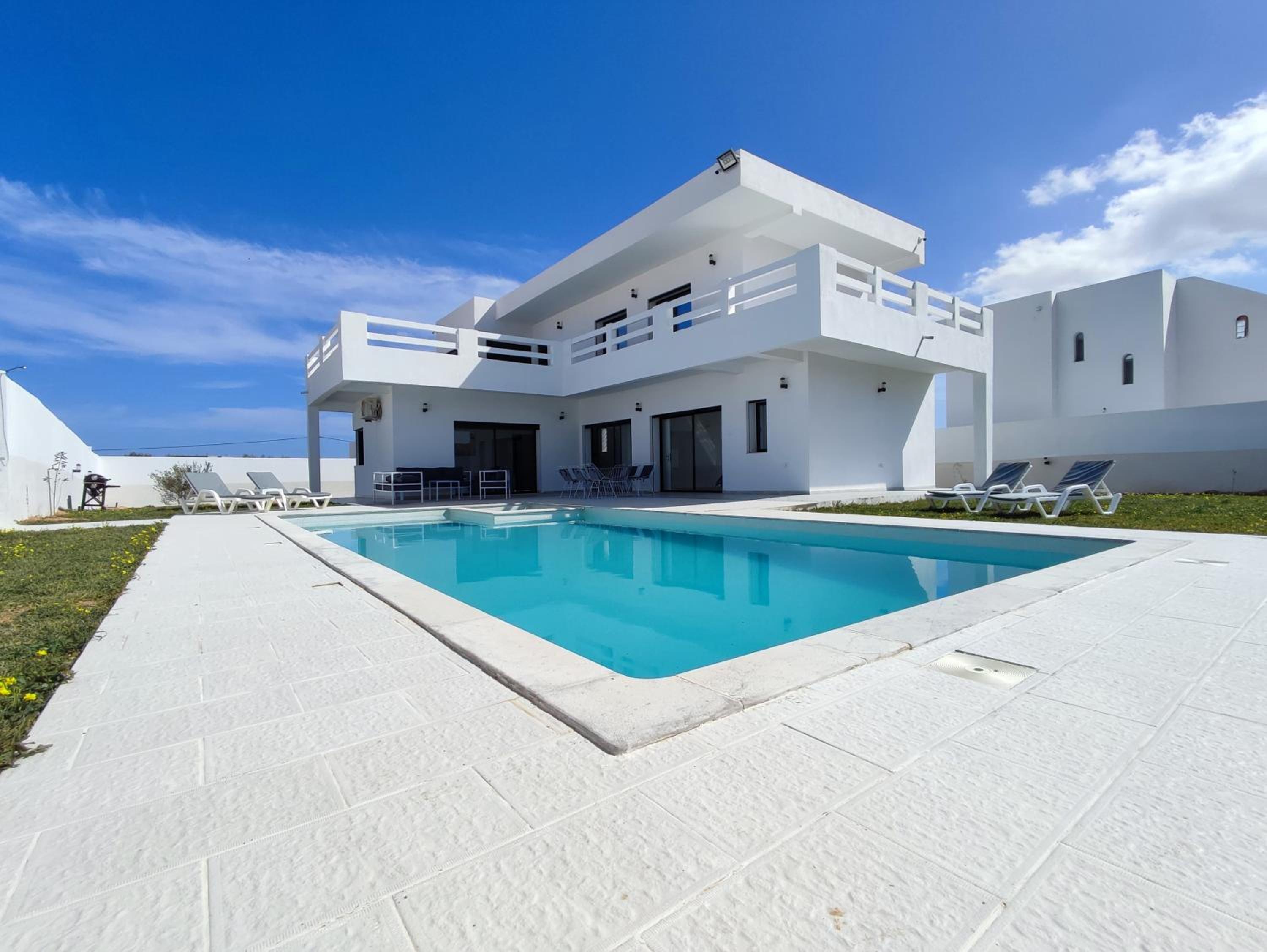 Deluxe Villa photo 1