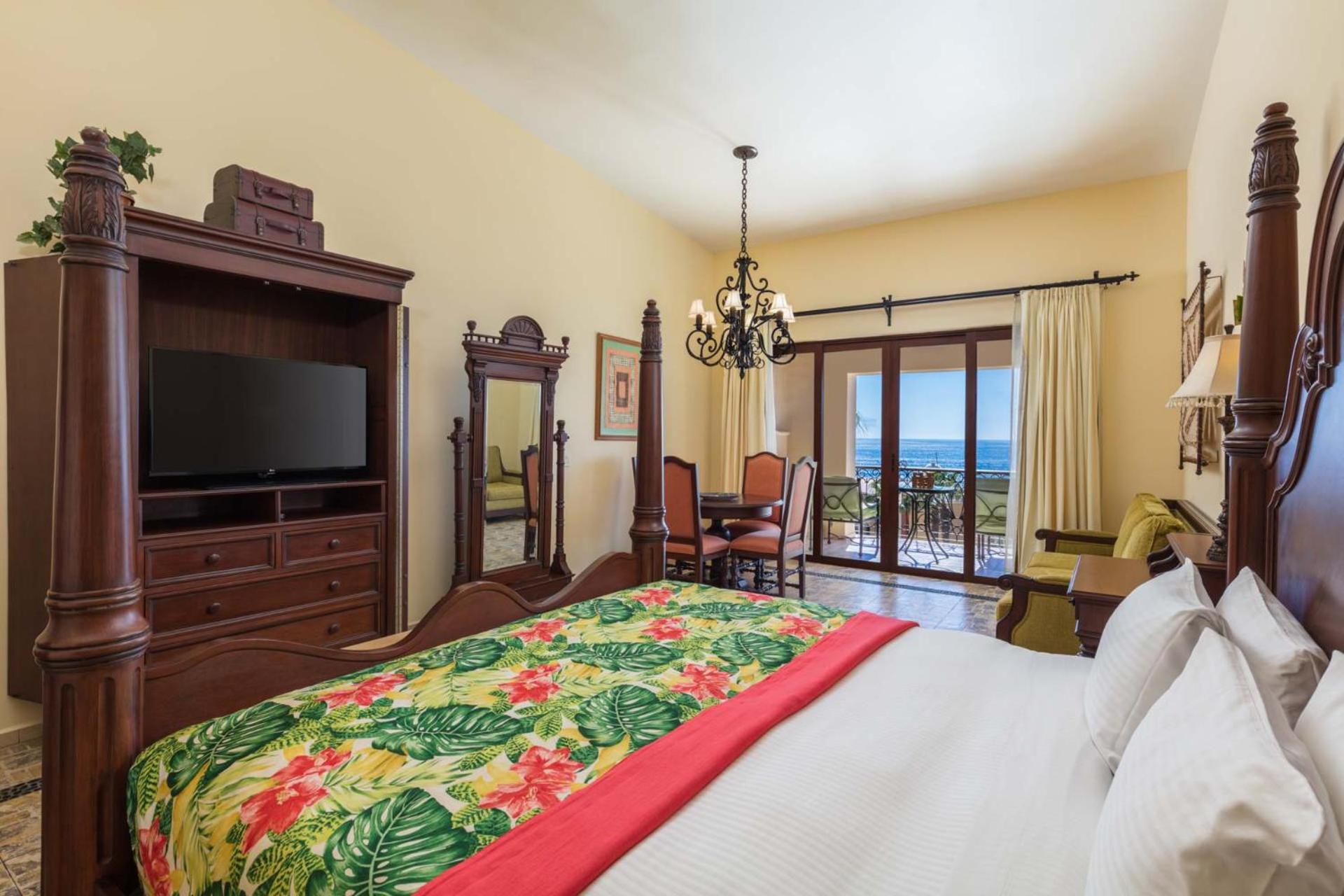 Luxury Suite - Photo 1