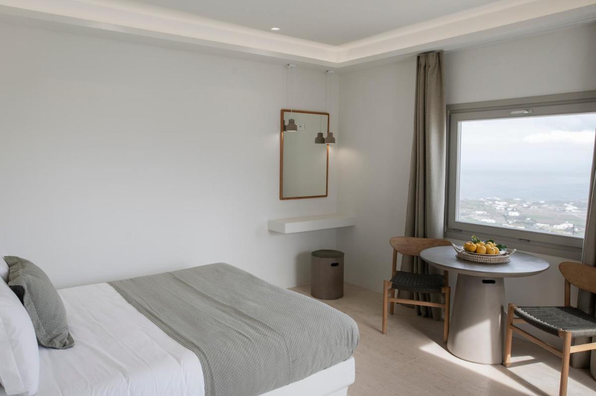 Suite with Hot Tub