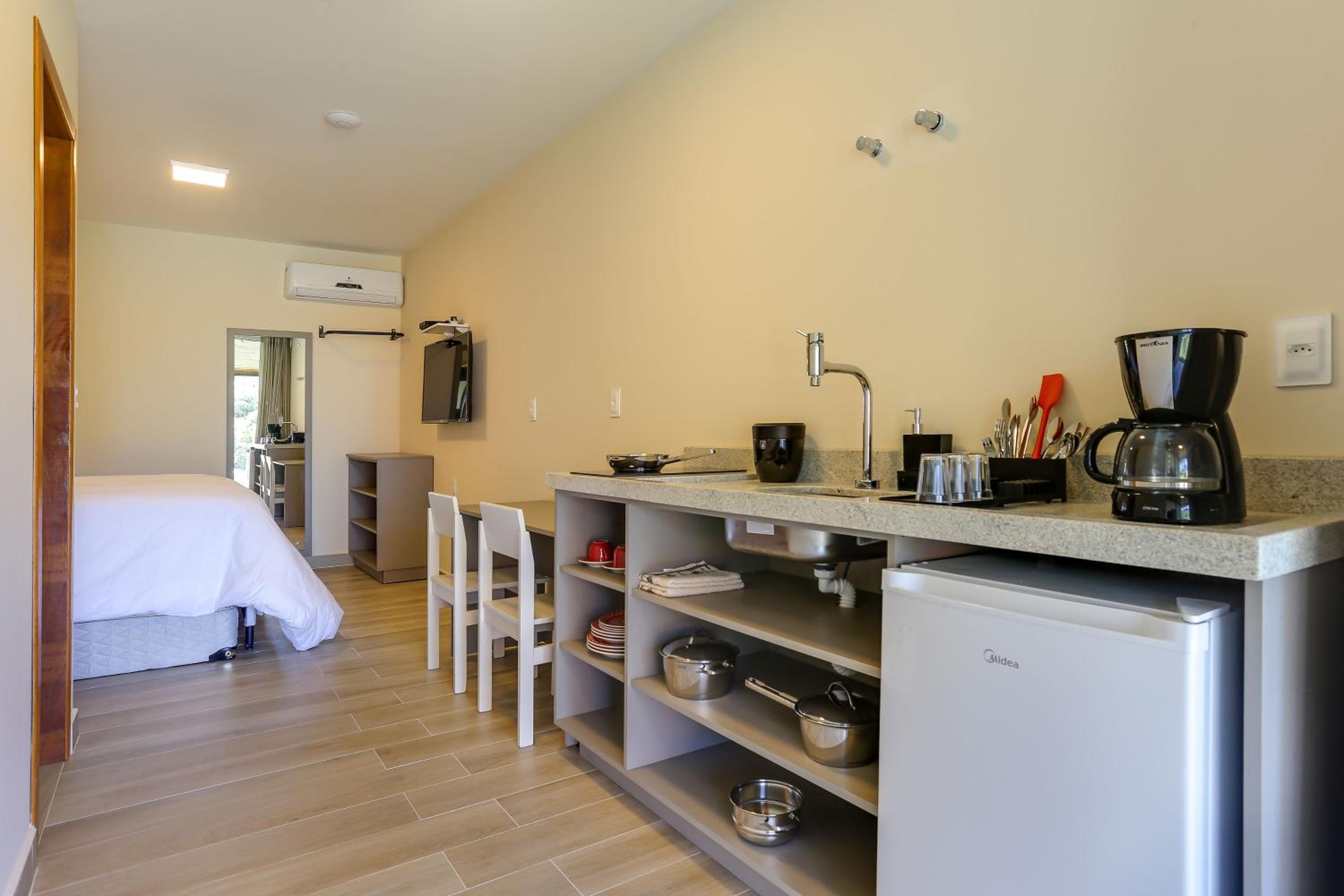 Apartment - Ground Floor photo 3