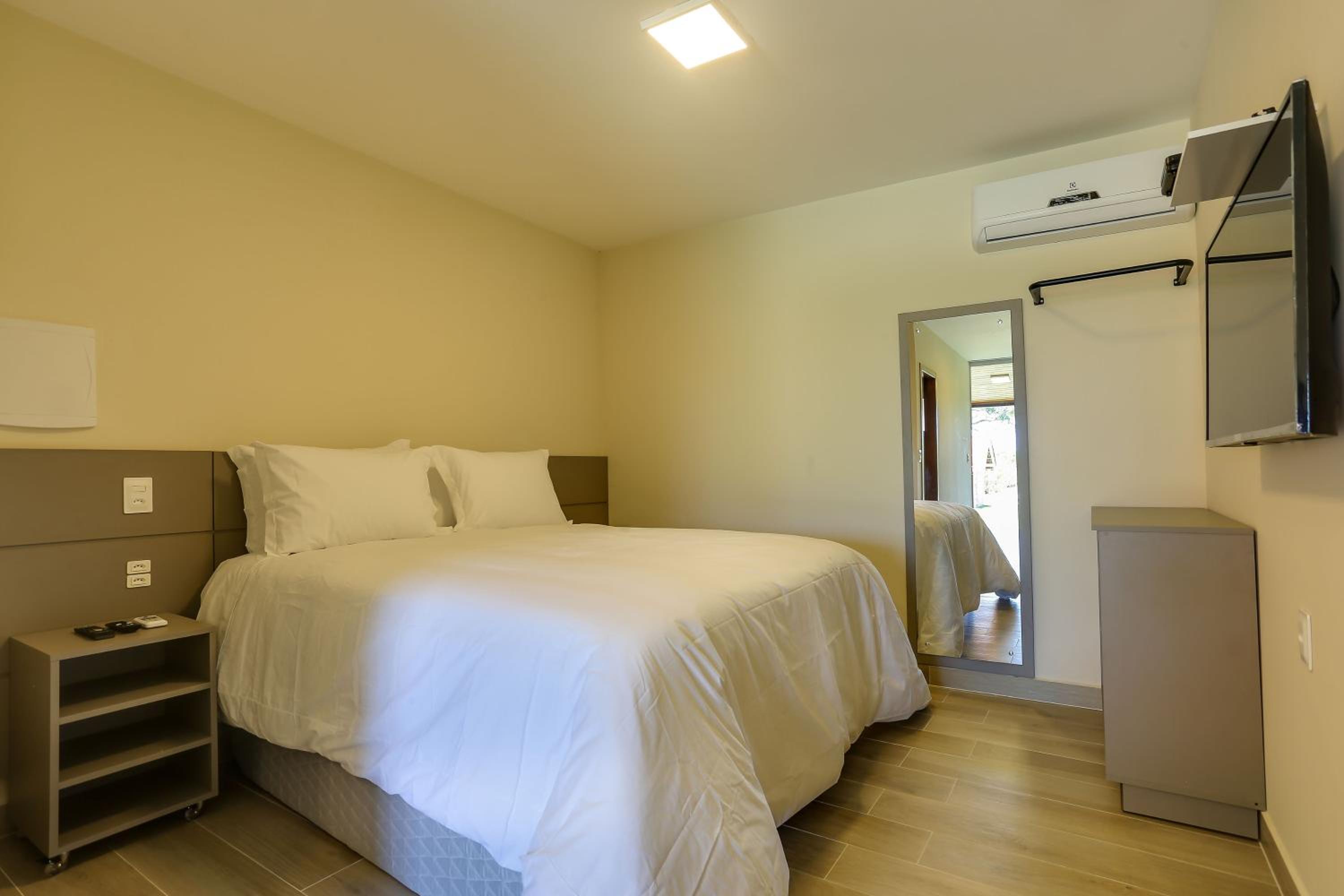 Apartment - Ground Floor photo 2