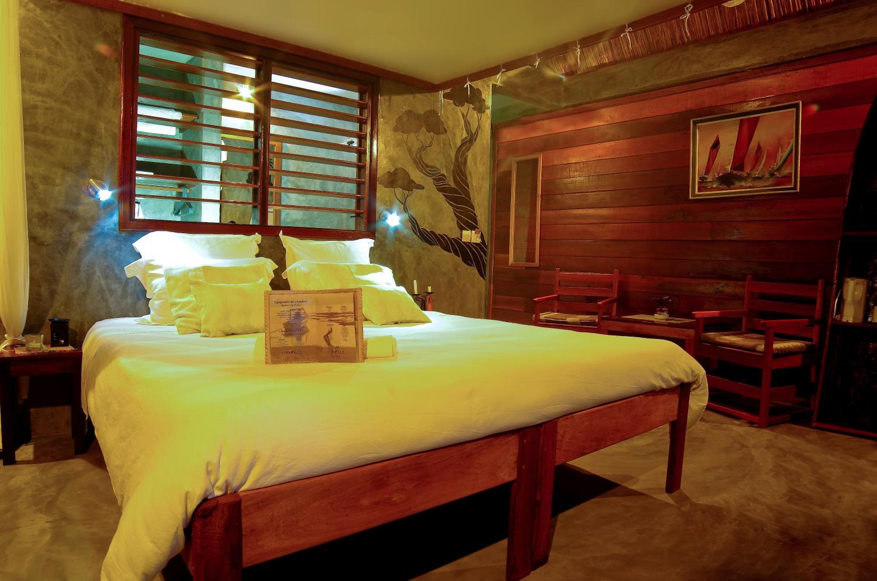 Deluxe Double Room with Balcony and Sea View