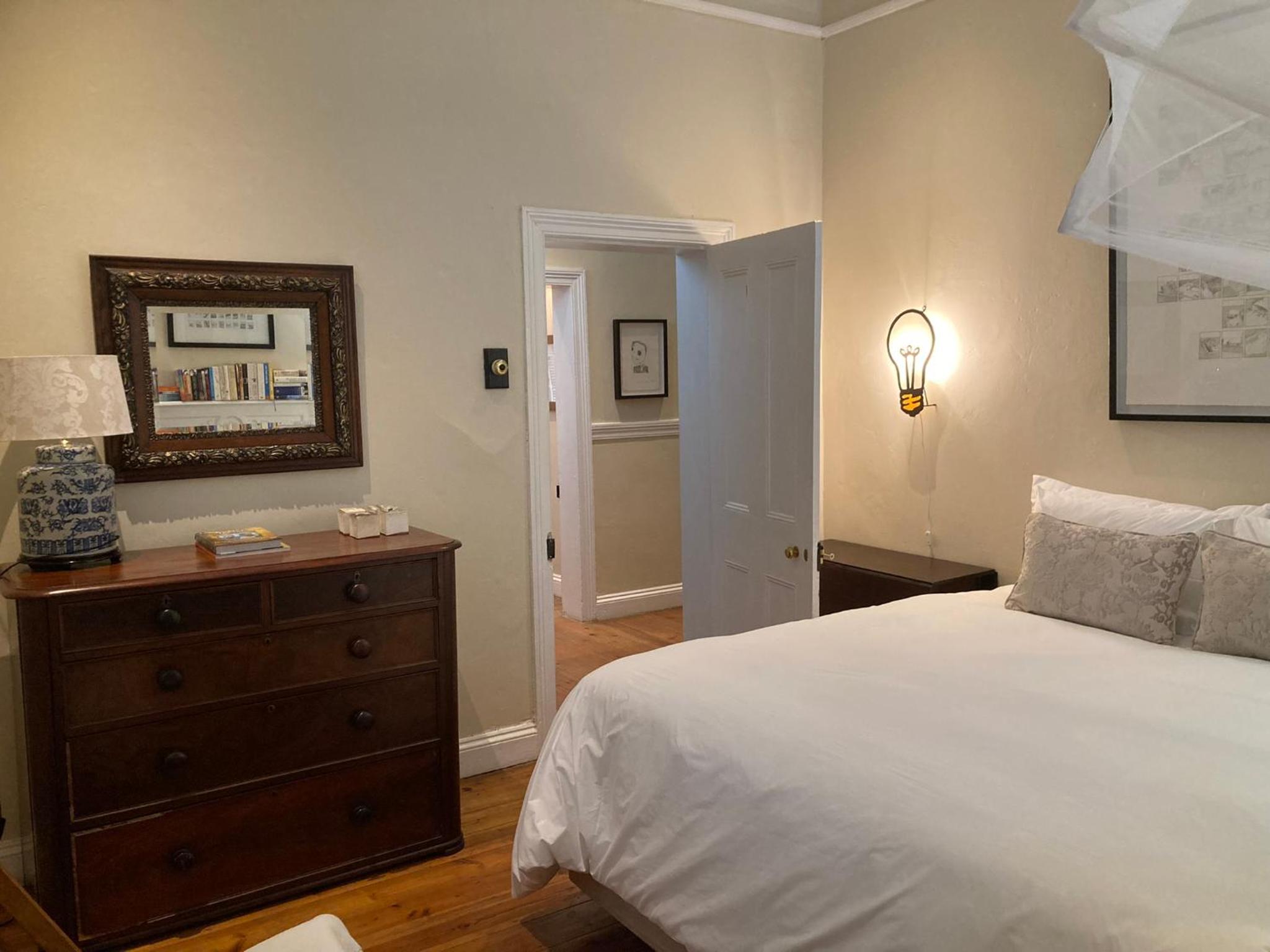 Two-Bedroom House - Photo 28