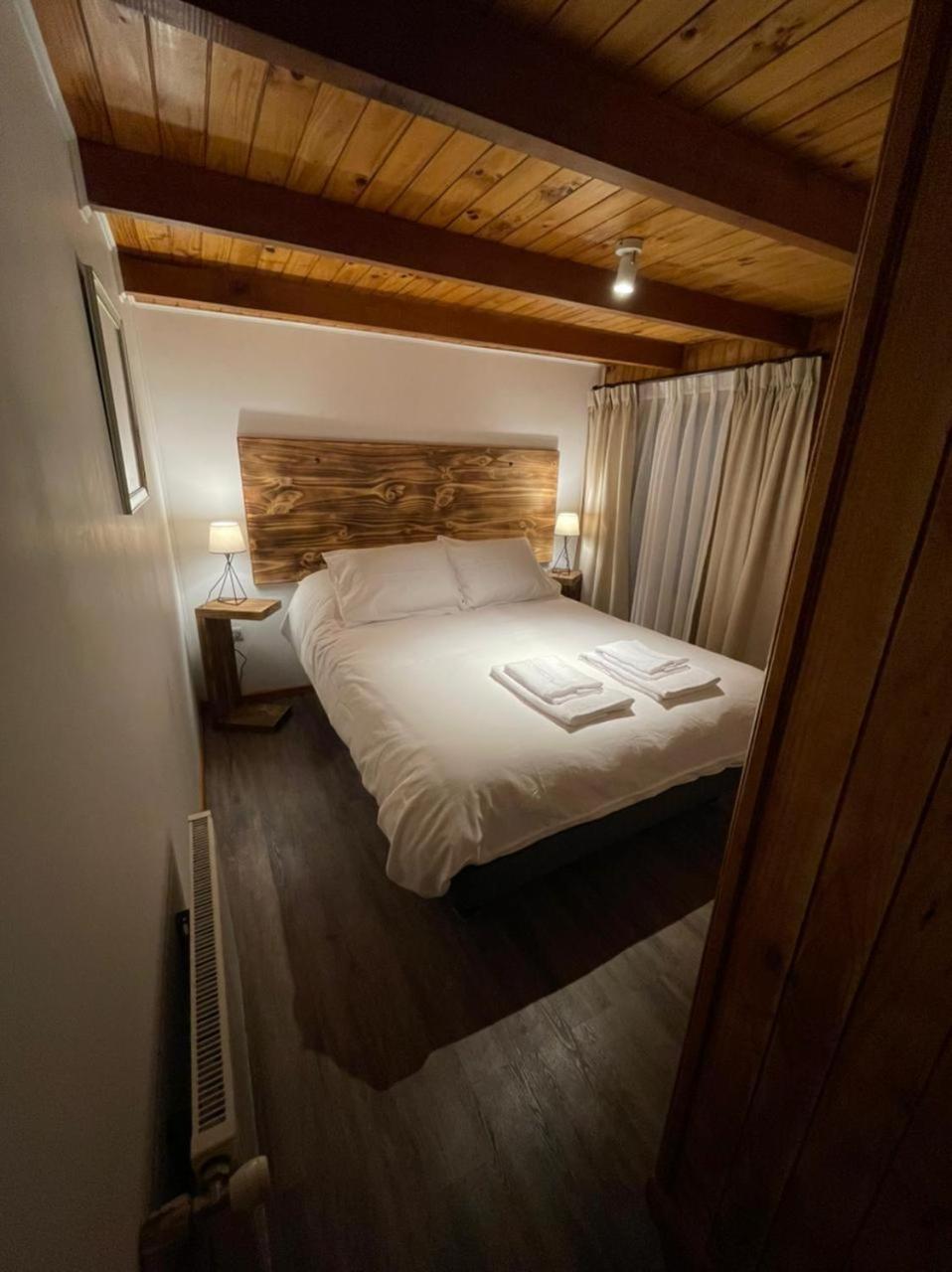 Double Room with Private Bathroom photo 3