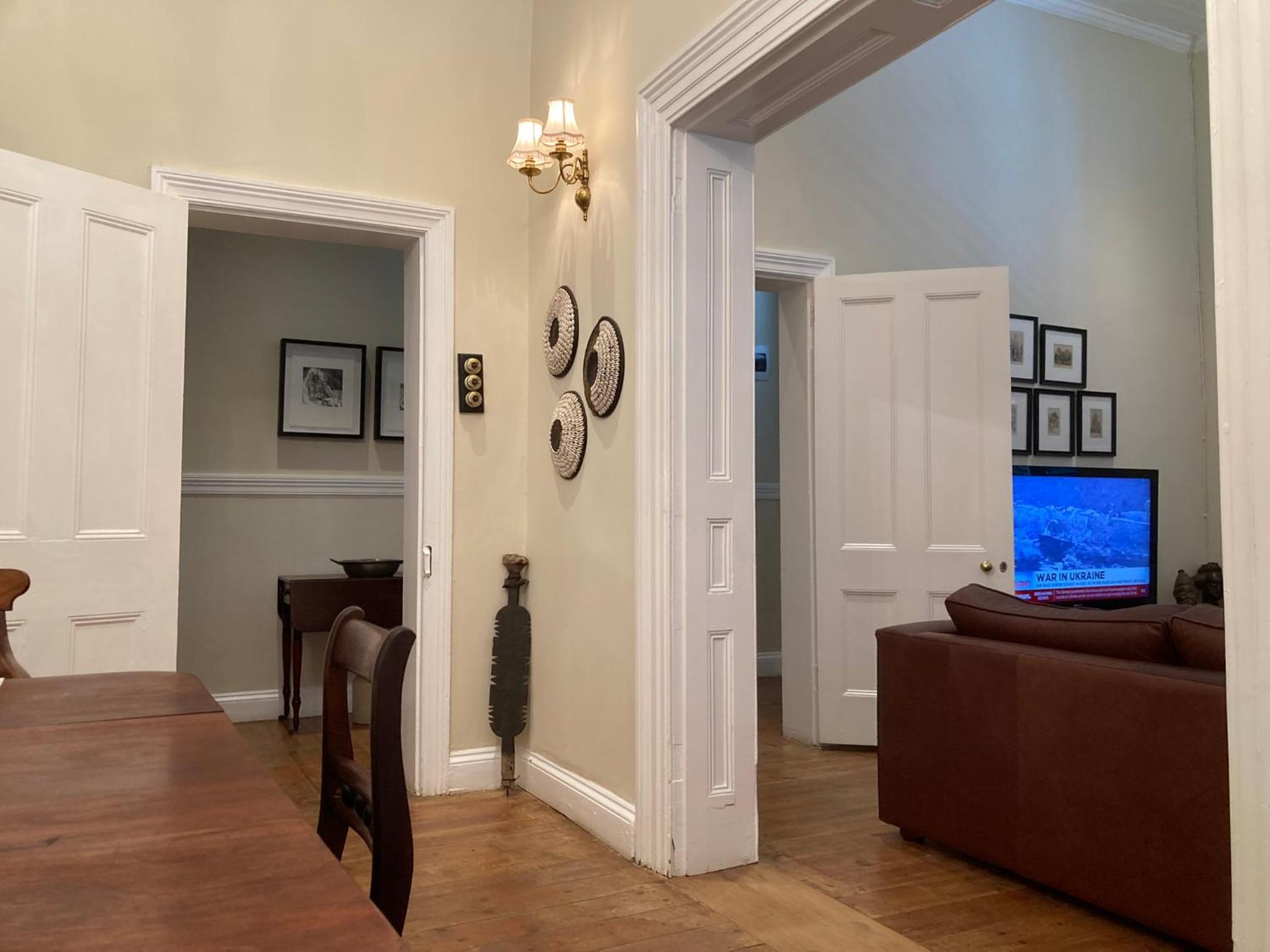 Two-Bedroom House - Photo 15