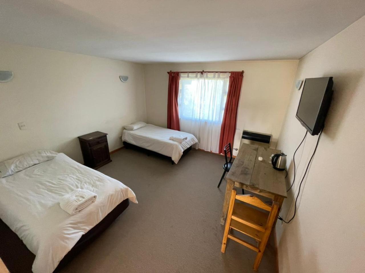 Single Room photo 3