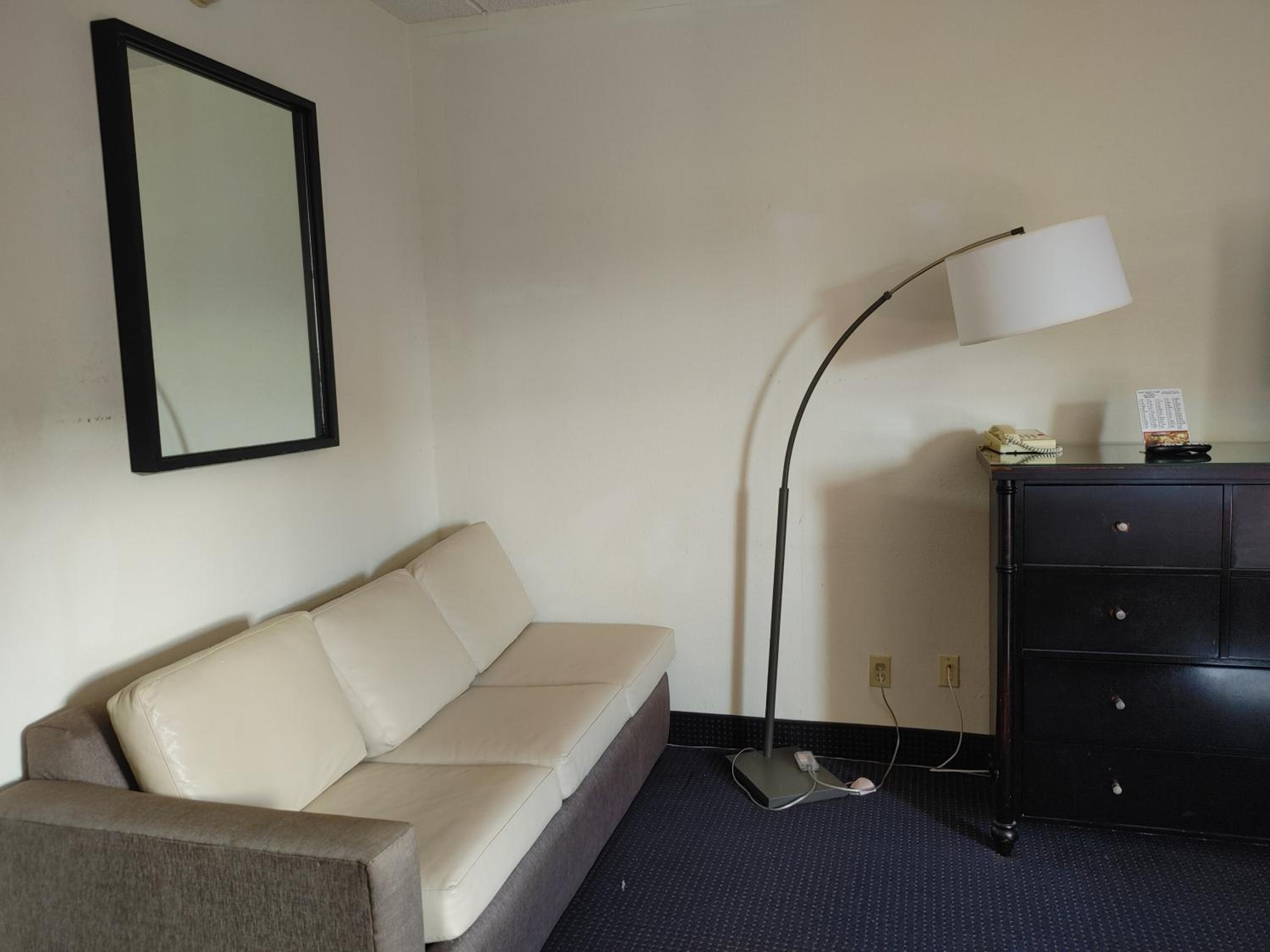 King Suite photo 3