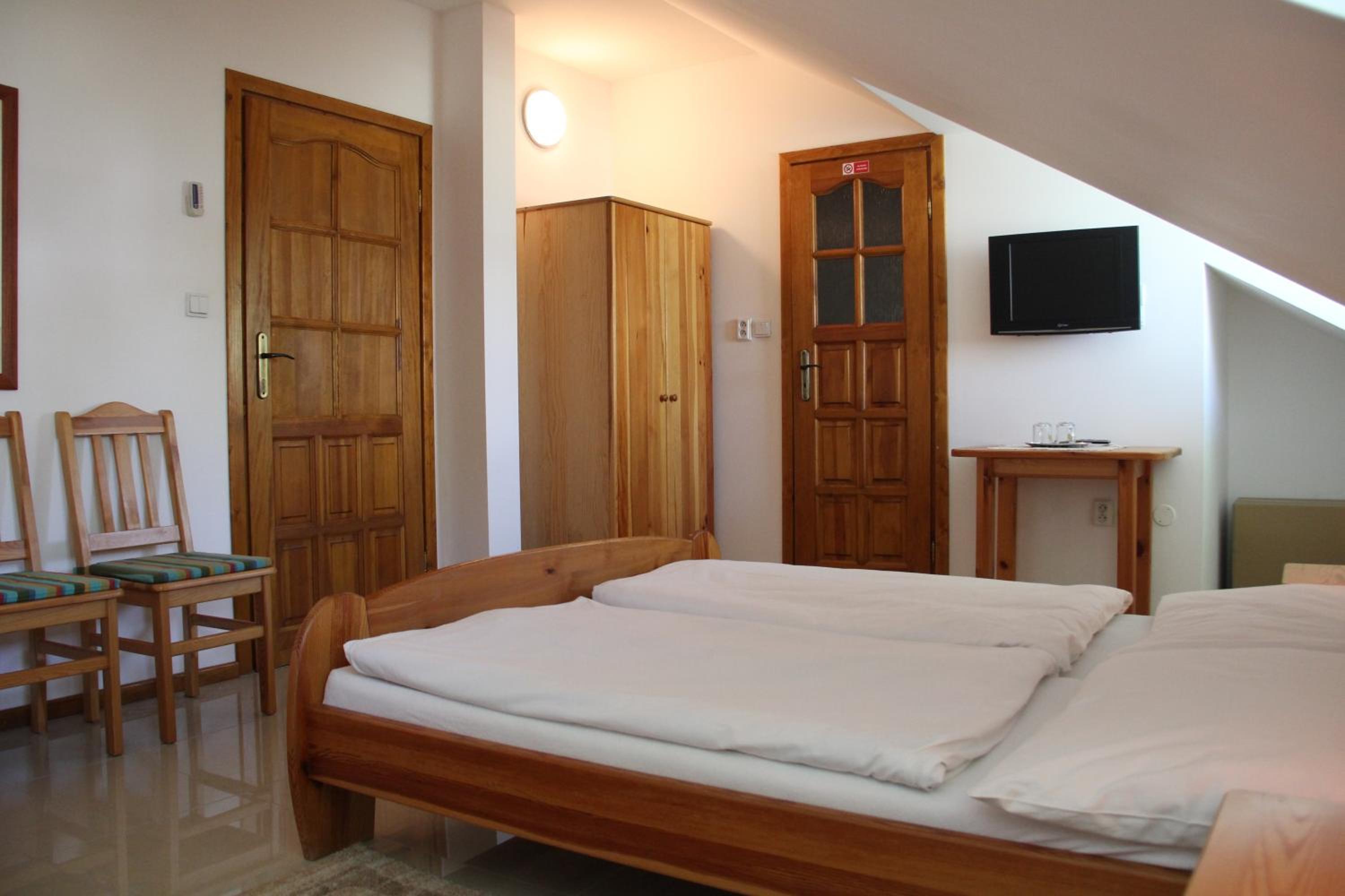 Single Room with Private Bathroom