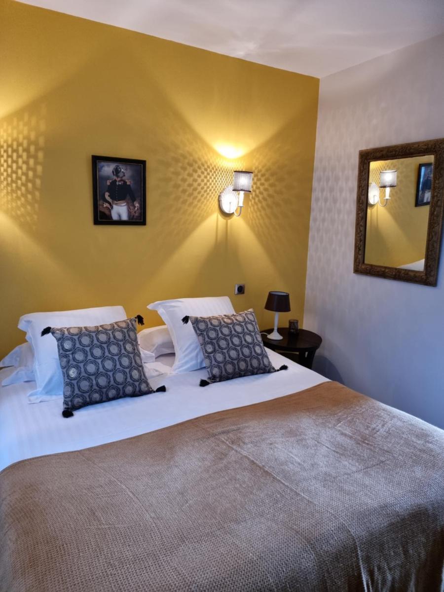 Small Double Room photo 2