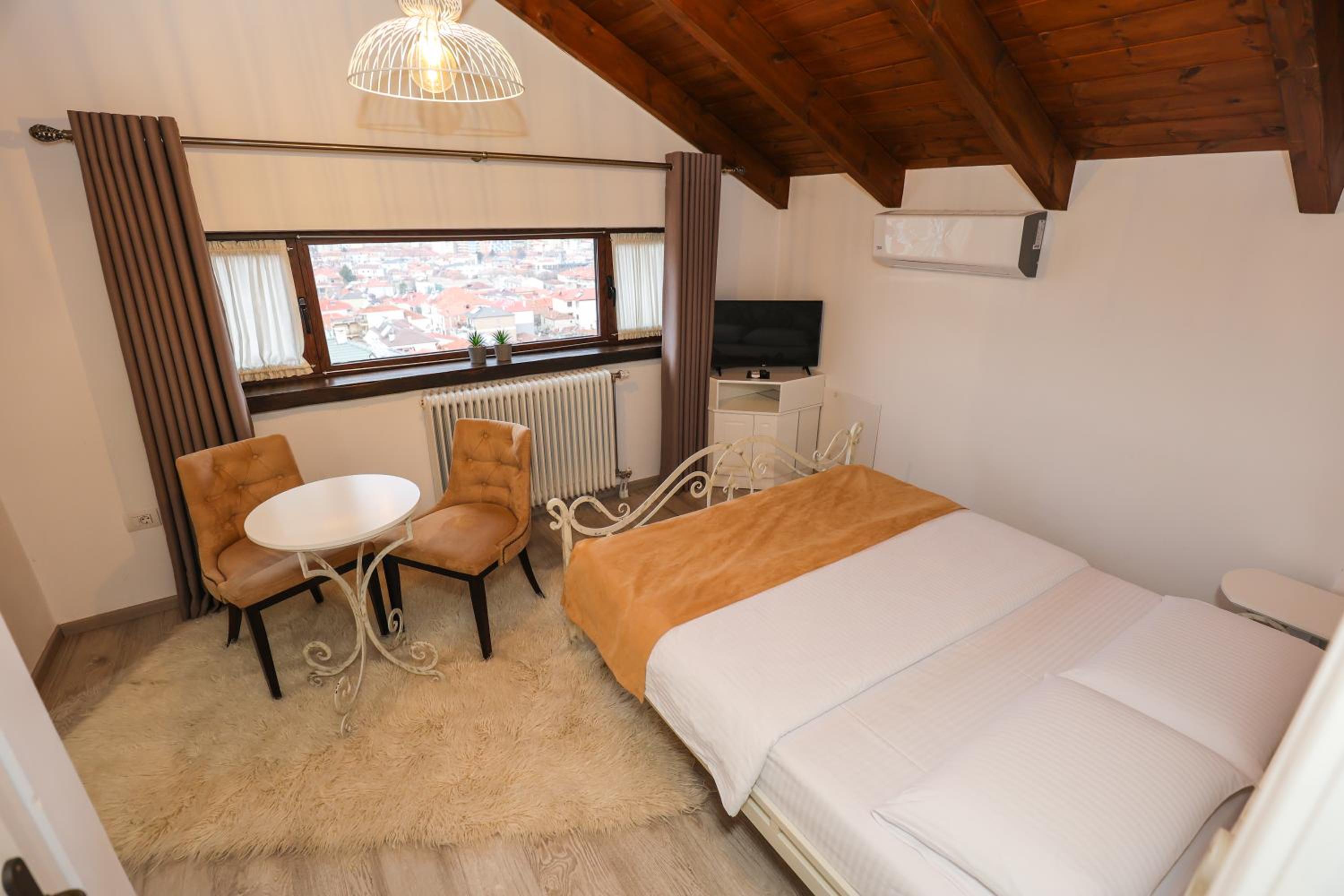 Double Room photo 2