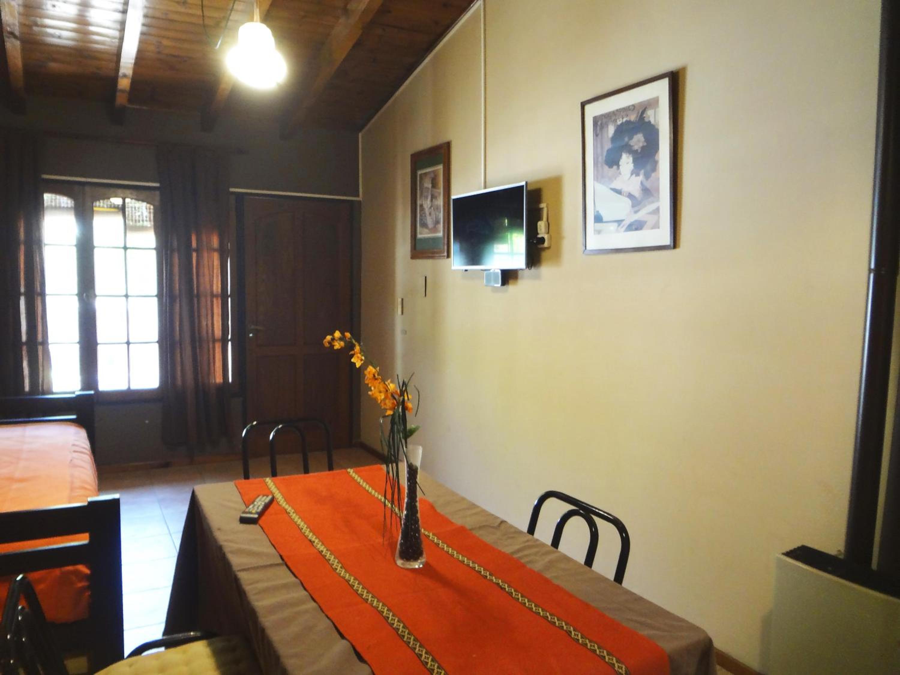 Apartment photo 3